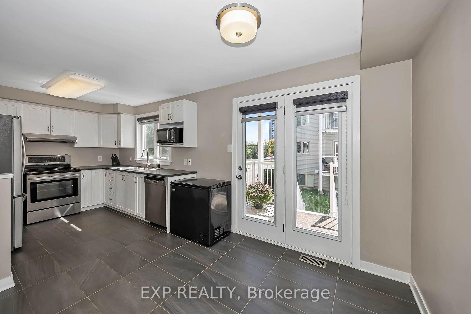 Photo 7 of Unit 1, 301 Elite Private, Ottawa, Barrhaven - Longfields — HOMEH