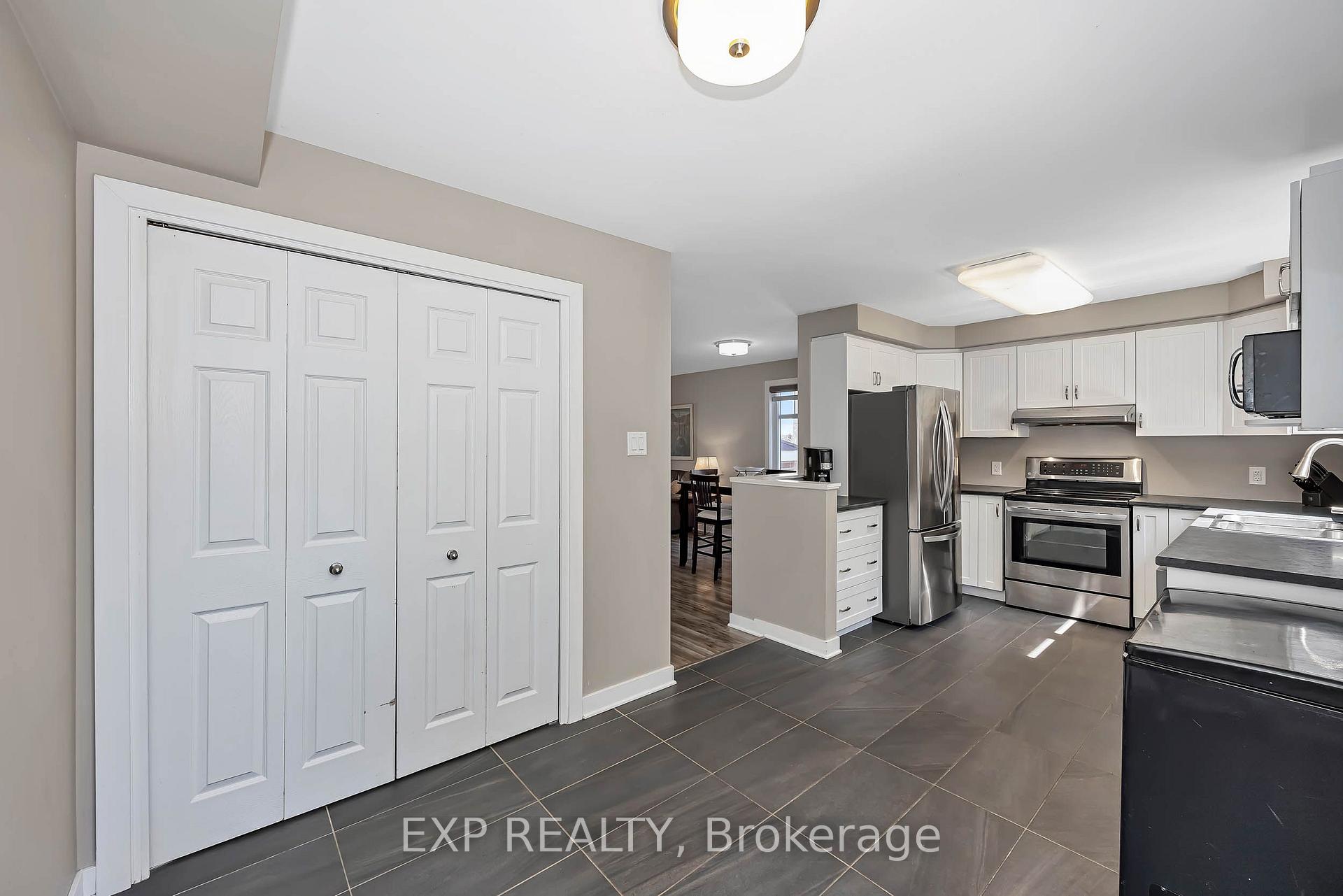 Photo 8 of Unit 1, 301 Elite Private, Ottawa, Barrhaven - Longfields — HOMEH