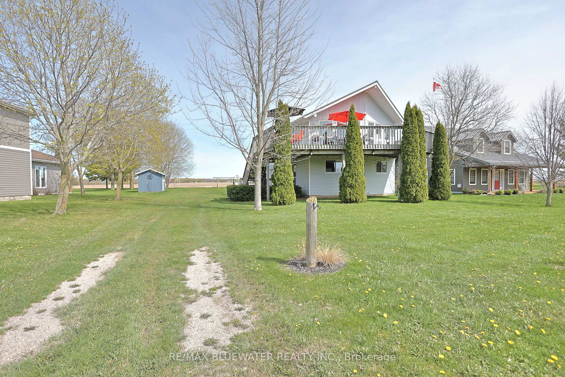 Photo 6 of 74156 Bluehaven Beach Drive, Bluewater, Stanley — HOMEH