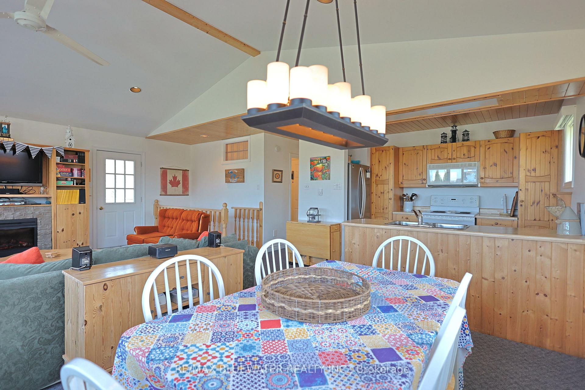 Photo 25 of 74156 Bluehaven Beach Drive, Bluewater, Stanley — HOMEH