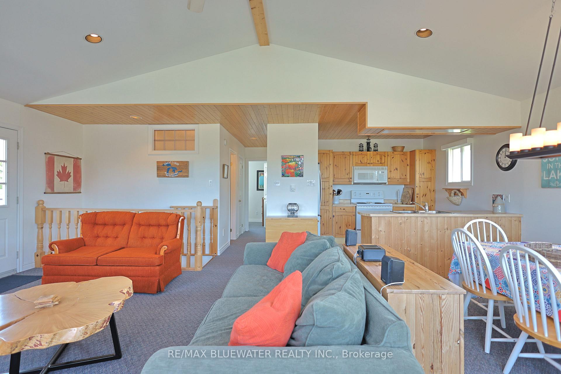 Photo 27 of 74156 Bluehaven Beach Drive, Bluewater, Stanley — HOMEH