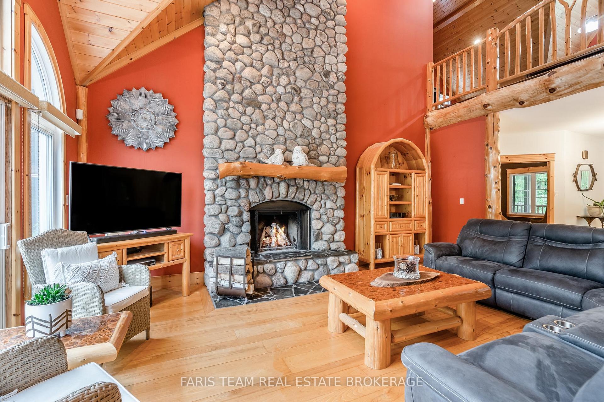 Photo 7 of 697 Lafontaine Road E, Tiny, Rural Tiny — HOMEH