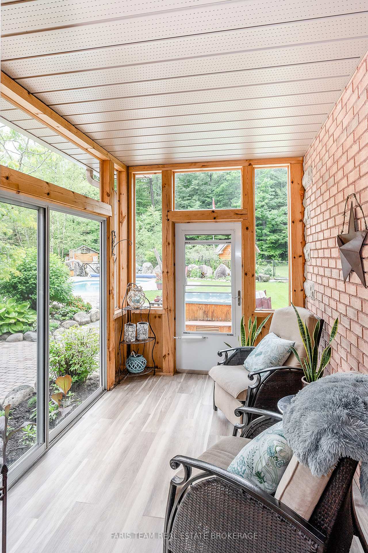 Photo 11 of 697 Lafontaine Road E, Tiny, Rural Tiny — HOMEH