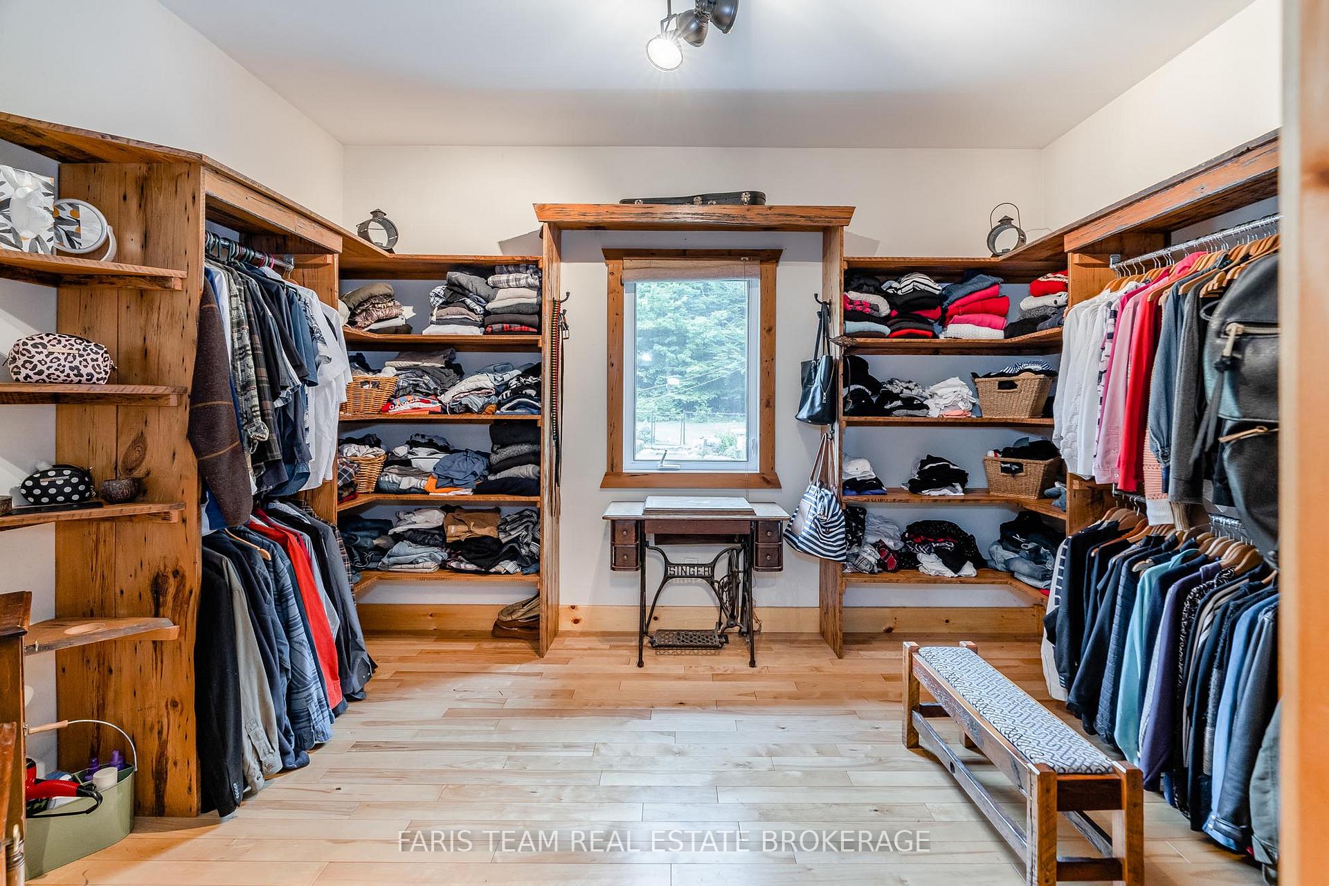Photo 15 of 697 Lafontaine Road E, Tiny, Rural Tiny — HOMEH