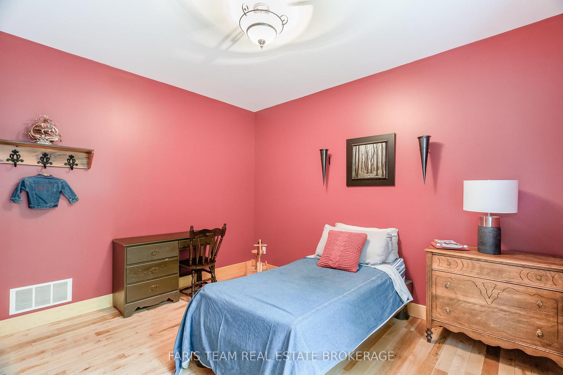 Photo 16 of 697 Lafontaine Road E, Tiny, Rural Tiny — HOMEH