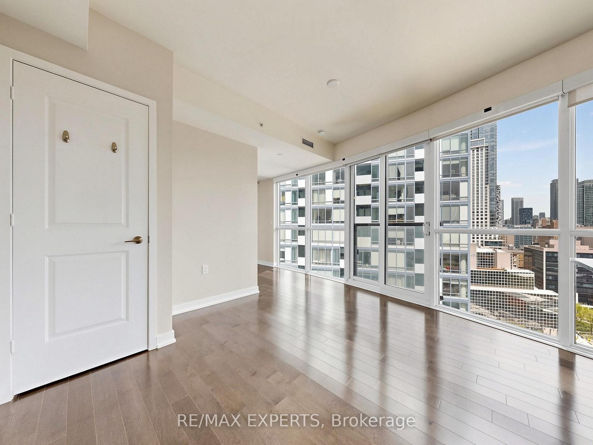 Photo 16 of Unit 2305, 1 The Esplanade Drive, Toronto, Waterfront Communities — HOMEH