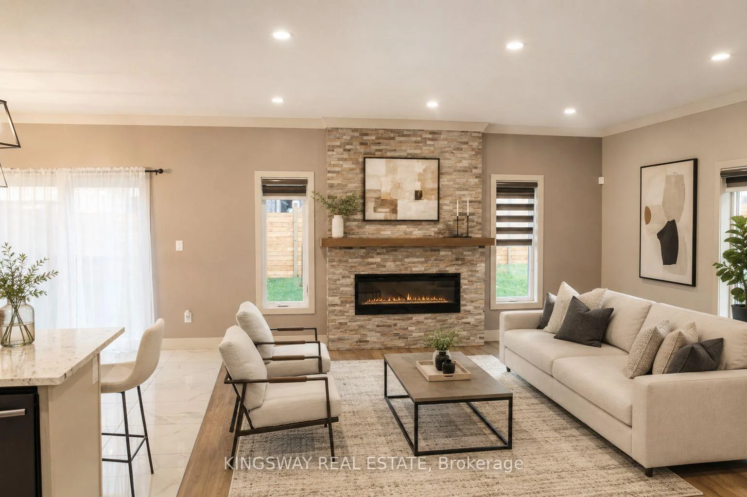 Photo 6 of 2255 Constance Avenue, London, South Y — HOMEH