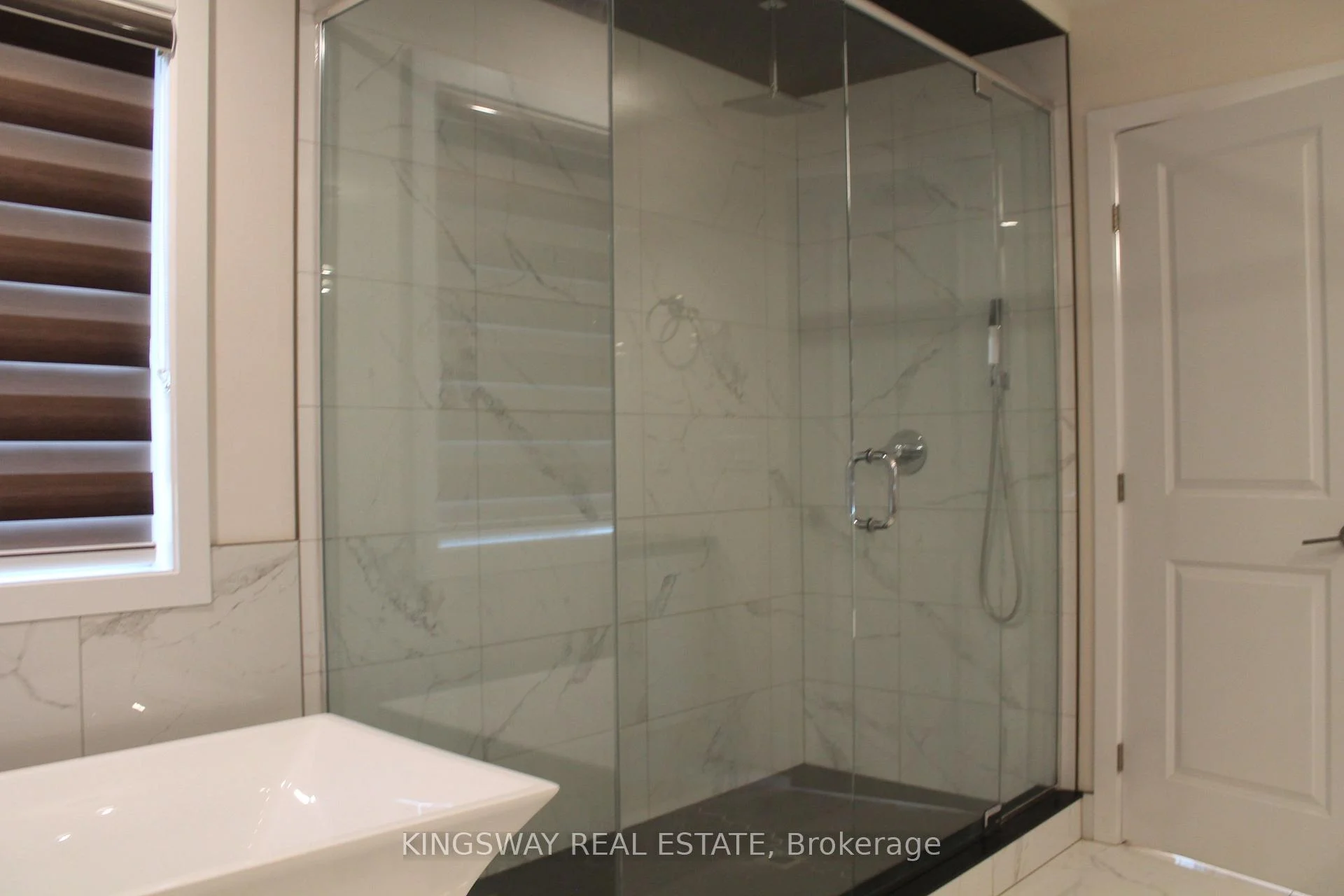 Photo 20 of 2255 Constance Avenue, London, South Y — HOMEH