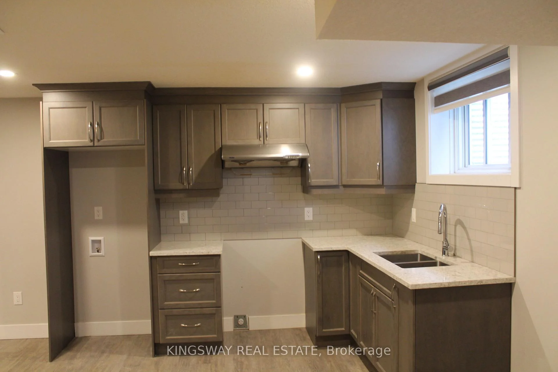 Photo 28 of 2255 Constance Avenue, London, South Y — HOMEH