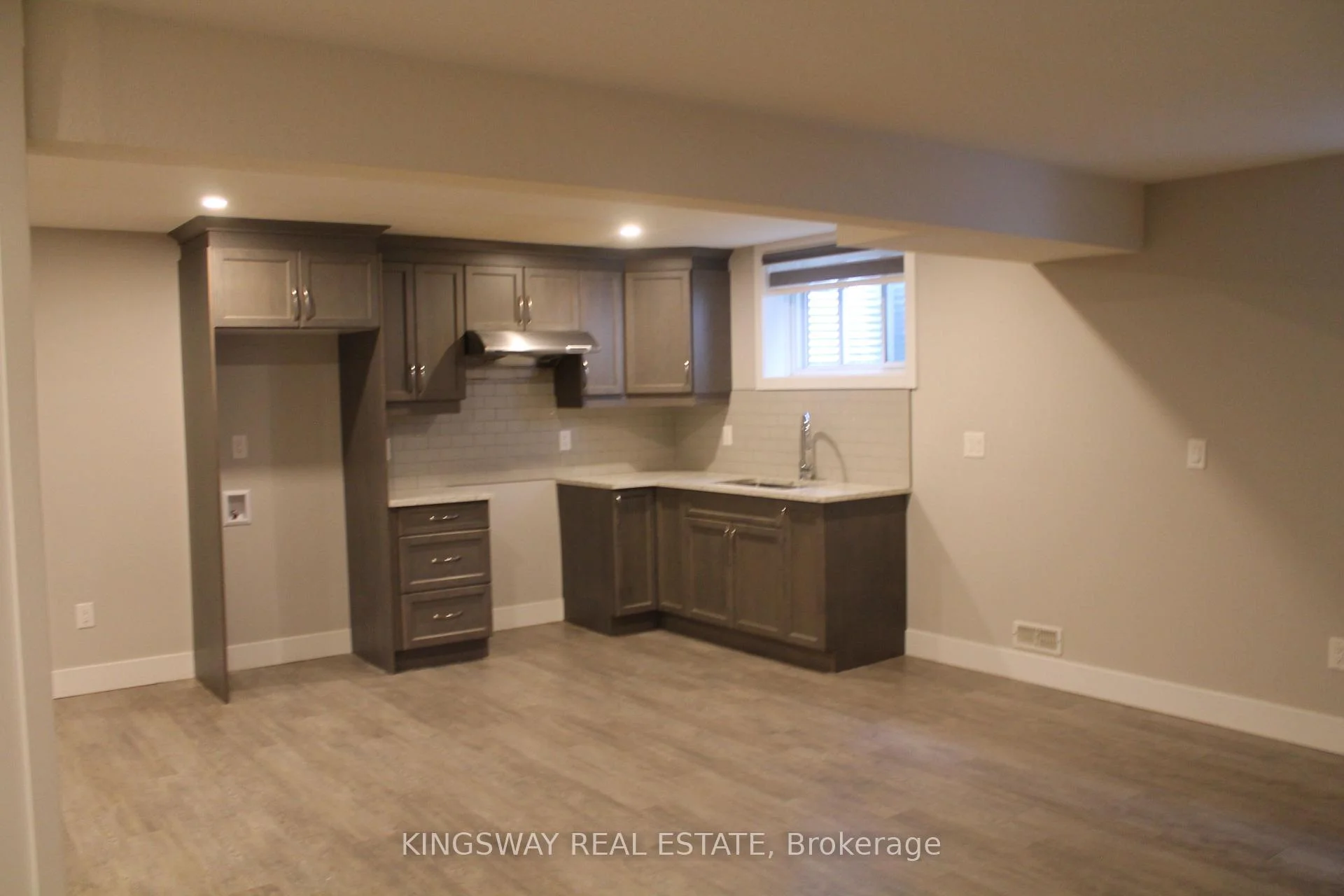 Photo 29 of 2255 Constance Avenue, London, South Y — HOMEH