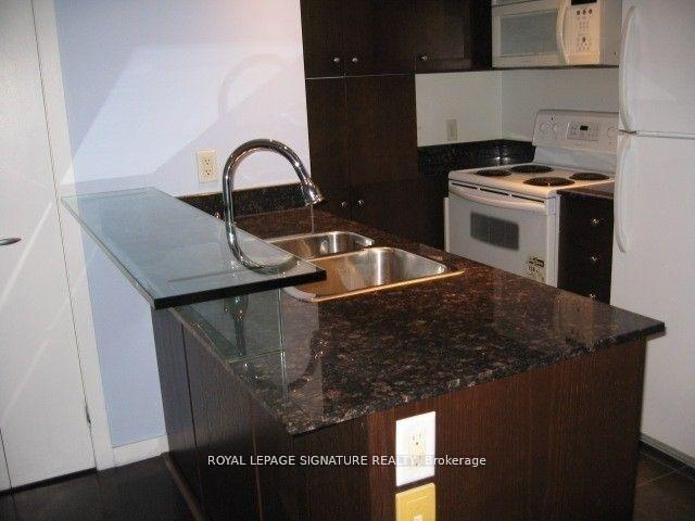 Photo 2 of Unit 1601, 8 York Street, Toronto, Waterfront Communities — HOMEH