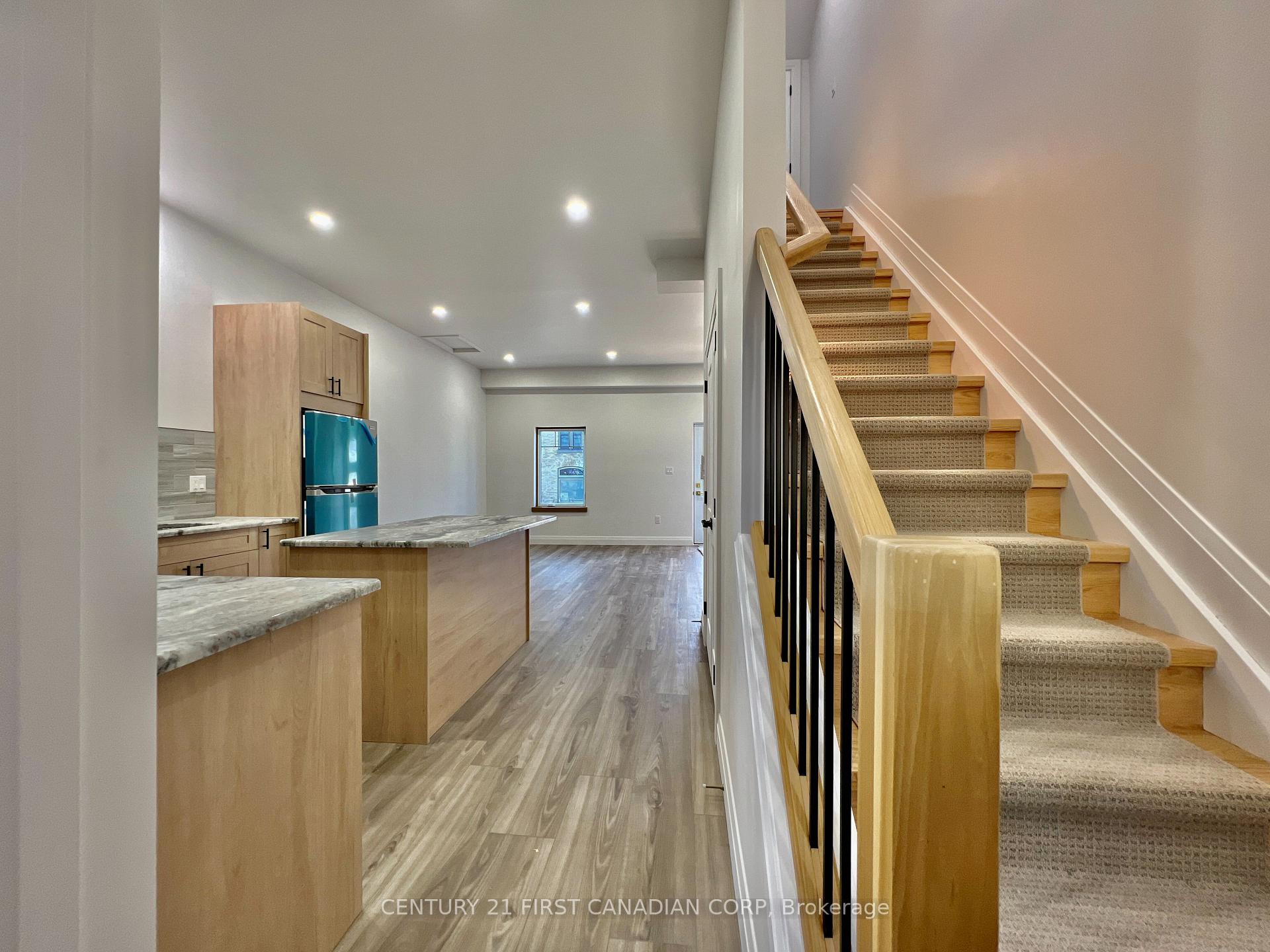 Photo 7 of Unit 2, 166 Central Avenue, London, East F — HOMEH
