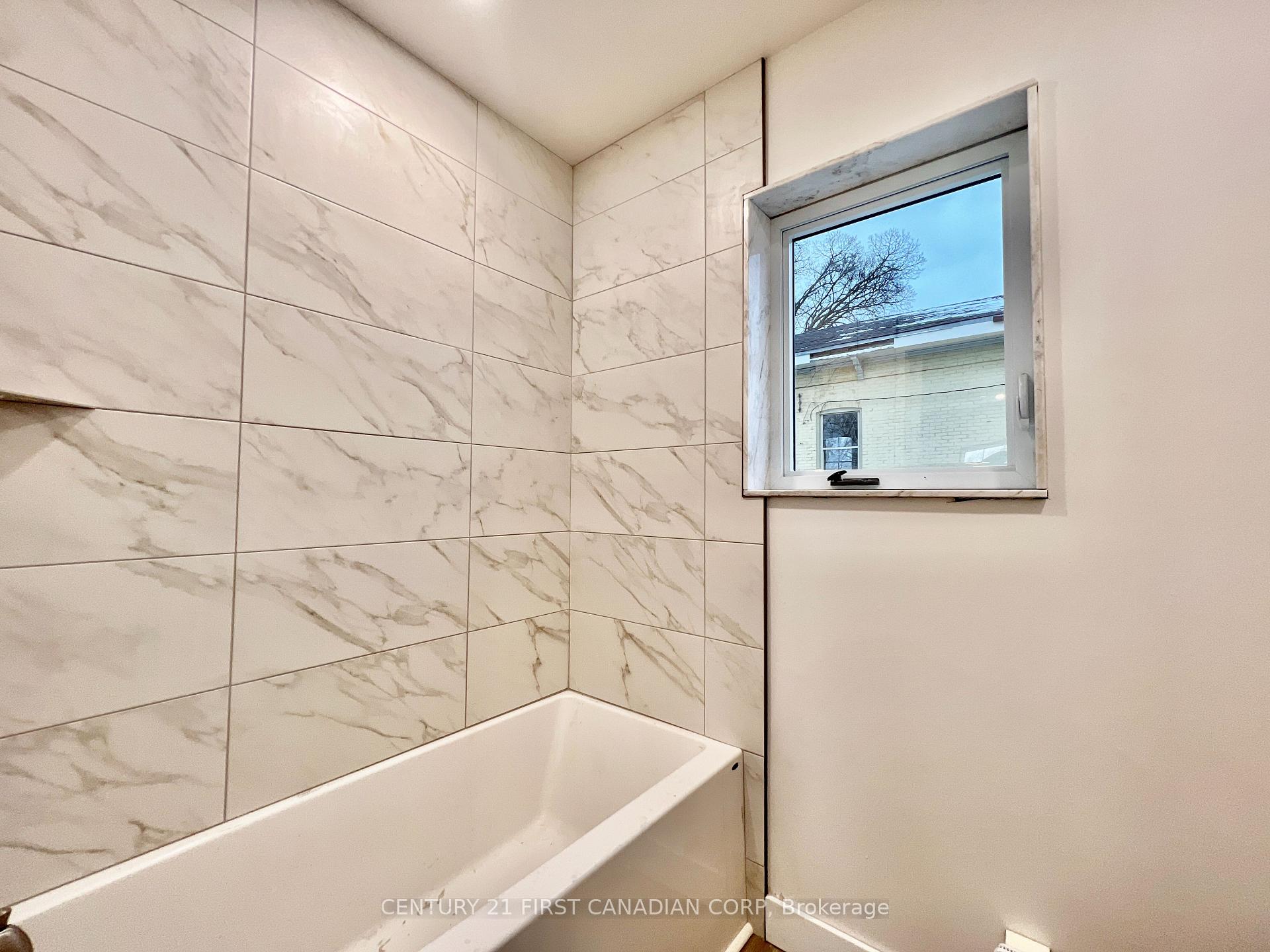 Photo 8 of Unit 2, 166 Central Avenue, London, East F — HOMEH