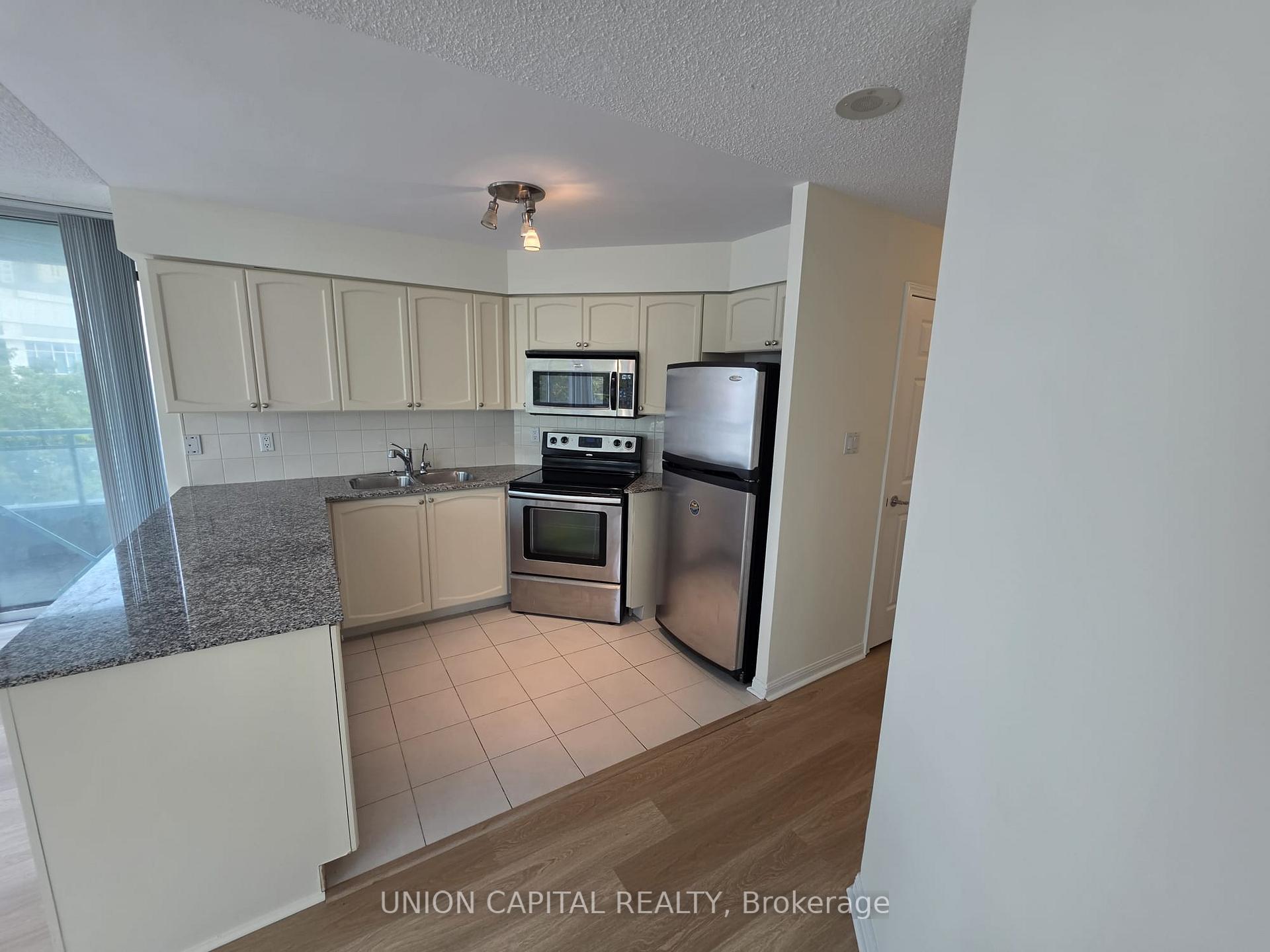 Photo 15 of Unit 302, 228 Queens Quay W, Toronto, Waterfront Communities — HOMEH