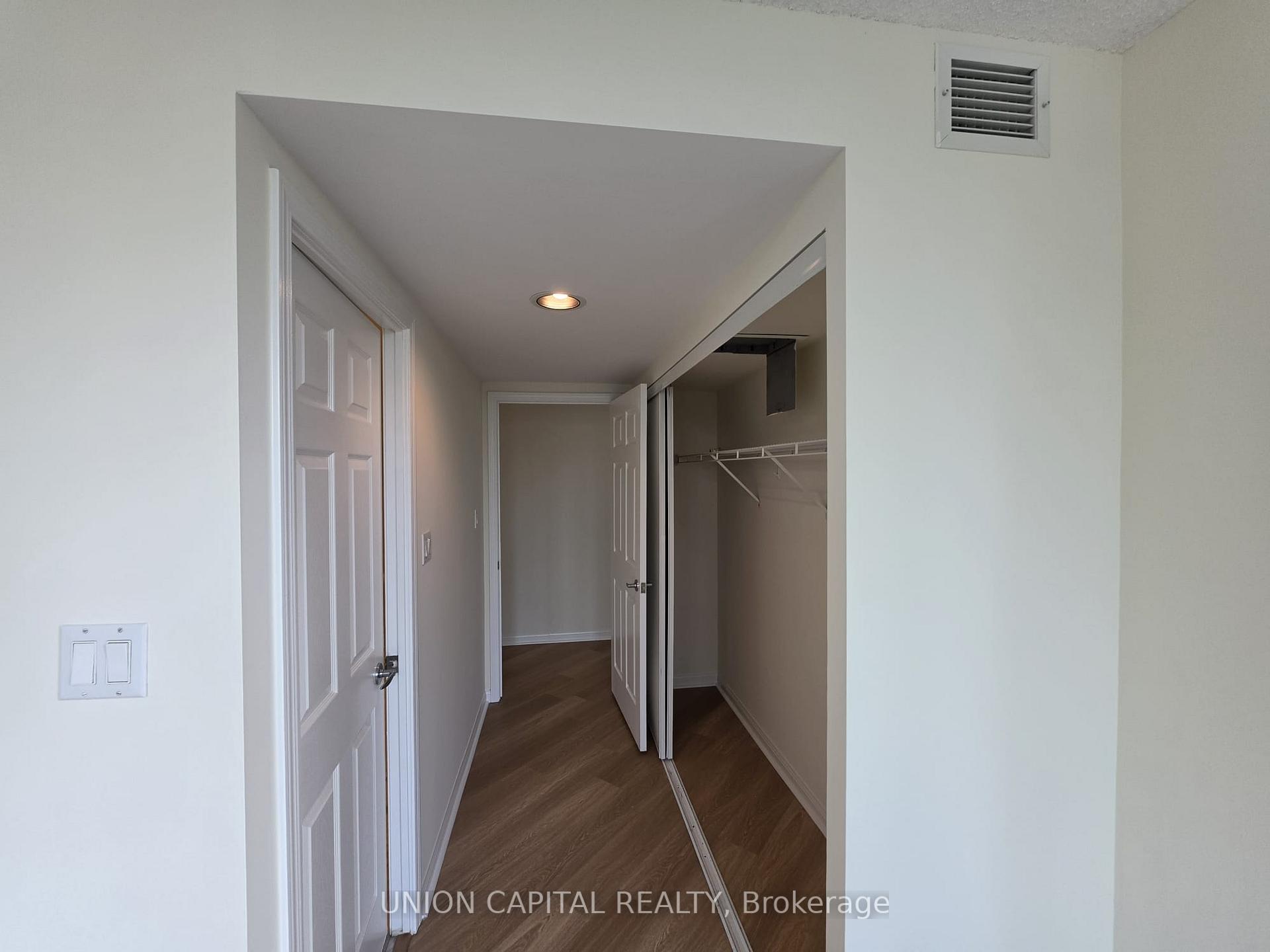 Photo 28 of Unit 302, 228 Queens Quay W, Toronto, Waterfront Communities — HOMEH