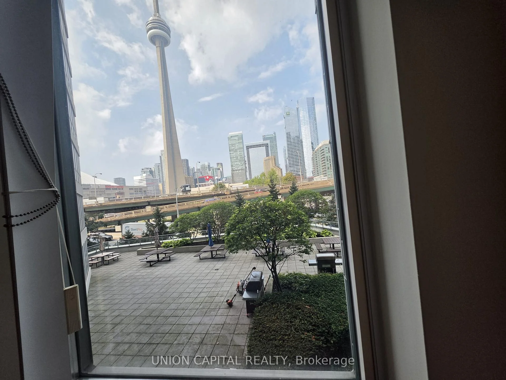 Photo 7 of Unit 302, 228 Queens Quay W, Toronto, Waterfront Communities — HOMEH