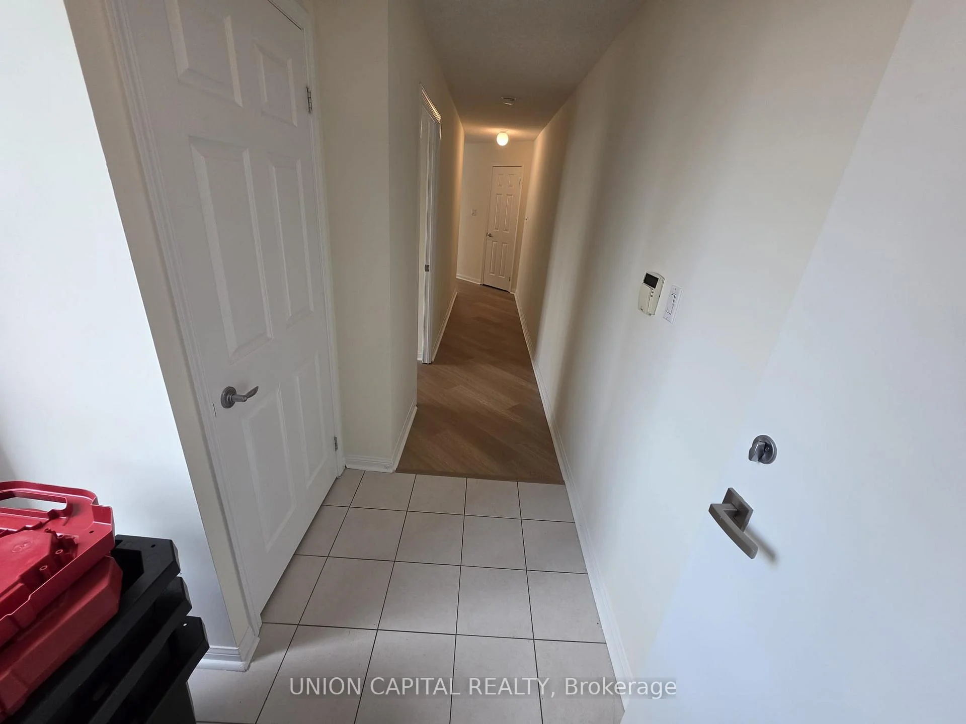 Photo 10 of Unit 302, 228 Queens Quay W, Toronto, Waterfront Communities — HOMEH