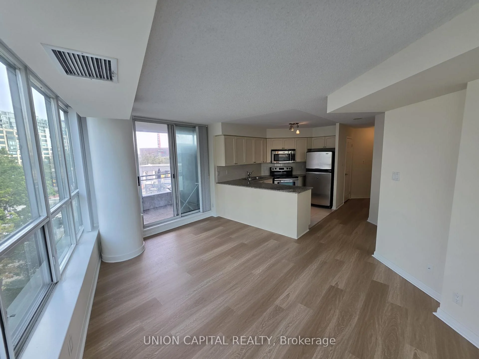 Photo 16 of Unit 302, 228 Queens Quay W, Toronto, Waterfront Communities — HOMEH