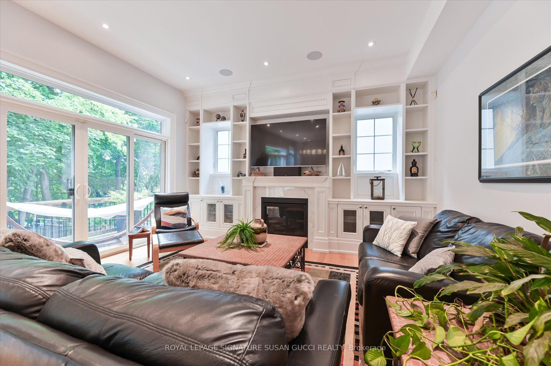 Photo 10 of 49 Ferris Road, Toronto, O'Connor-Parkview — HOMEH
