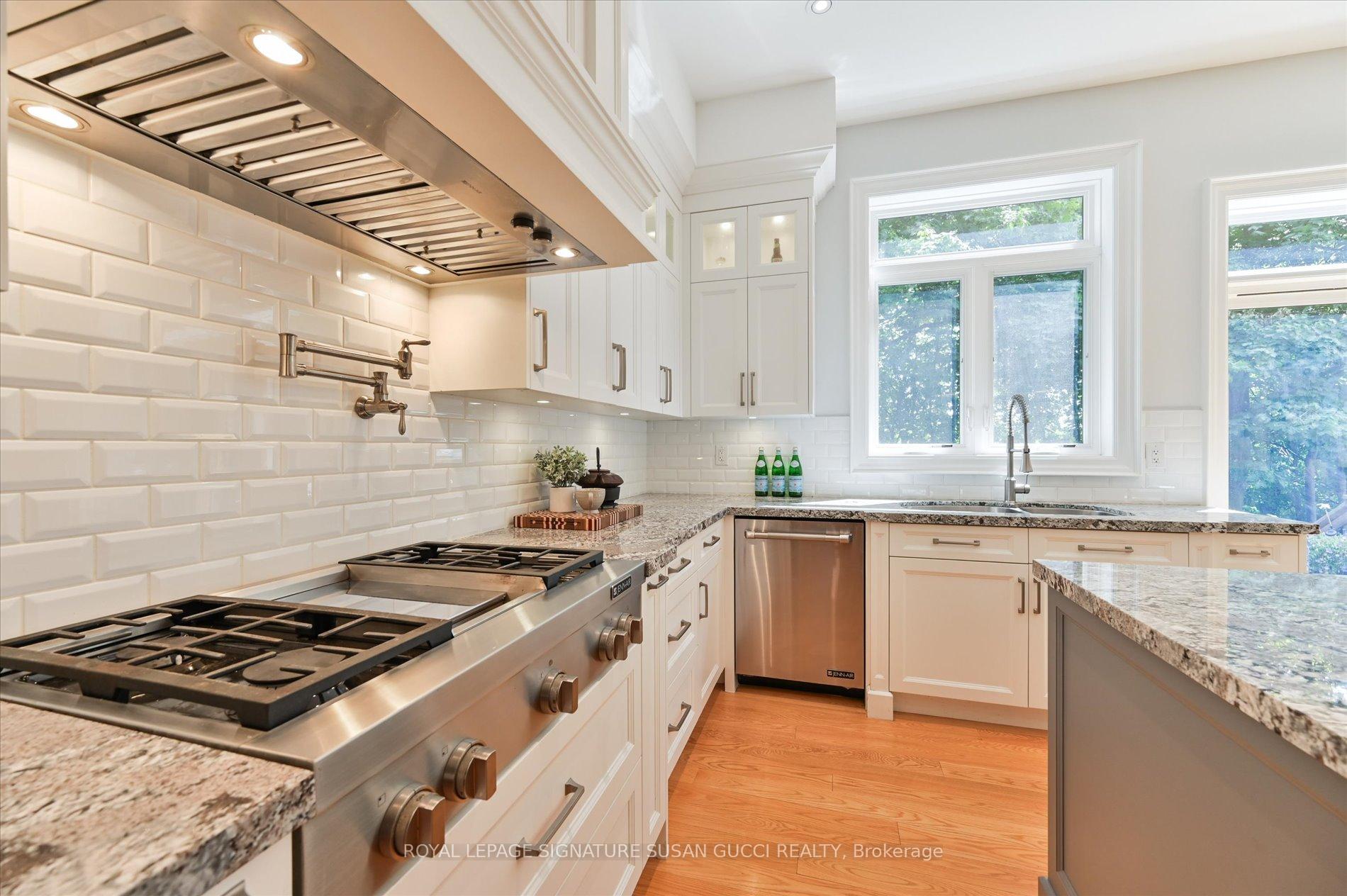 Photo 17 of 49 Ferris Road, Toronto, O'Connor-Parkview — HOMEH