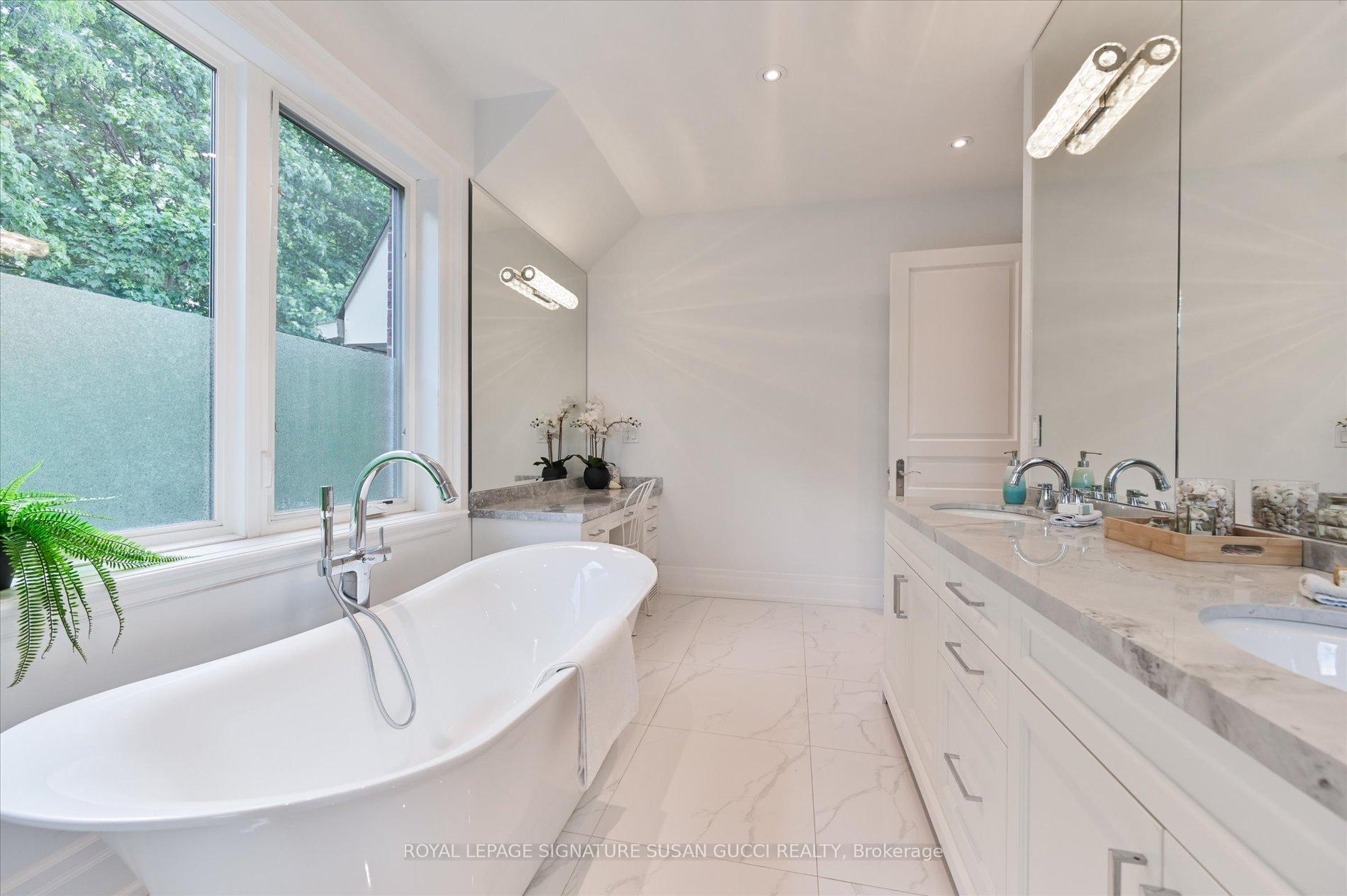 Photo 28 of 49 Ferris Road, Toronto, O'Connor-Parkview — HOMEH