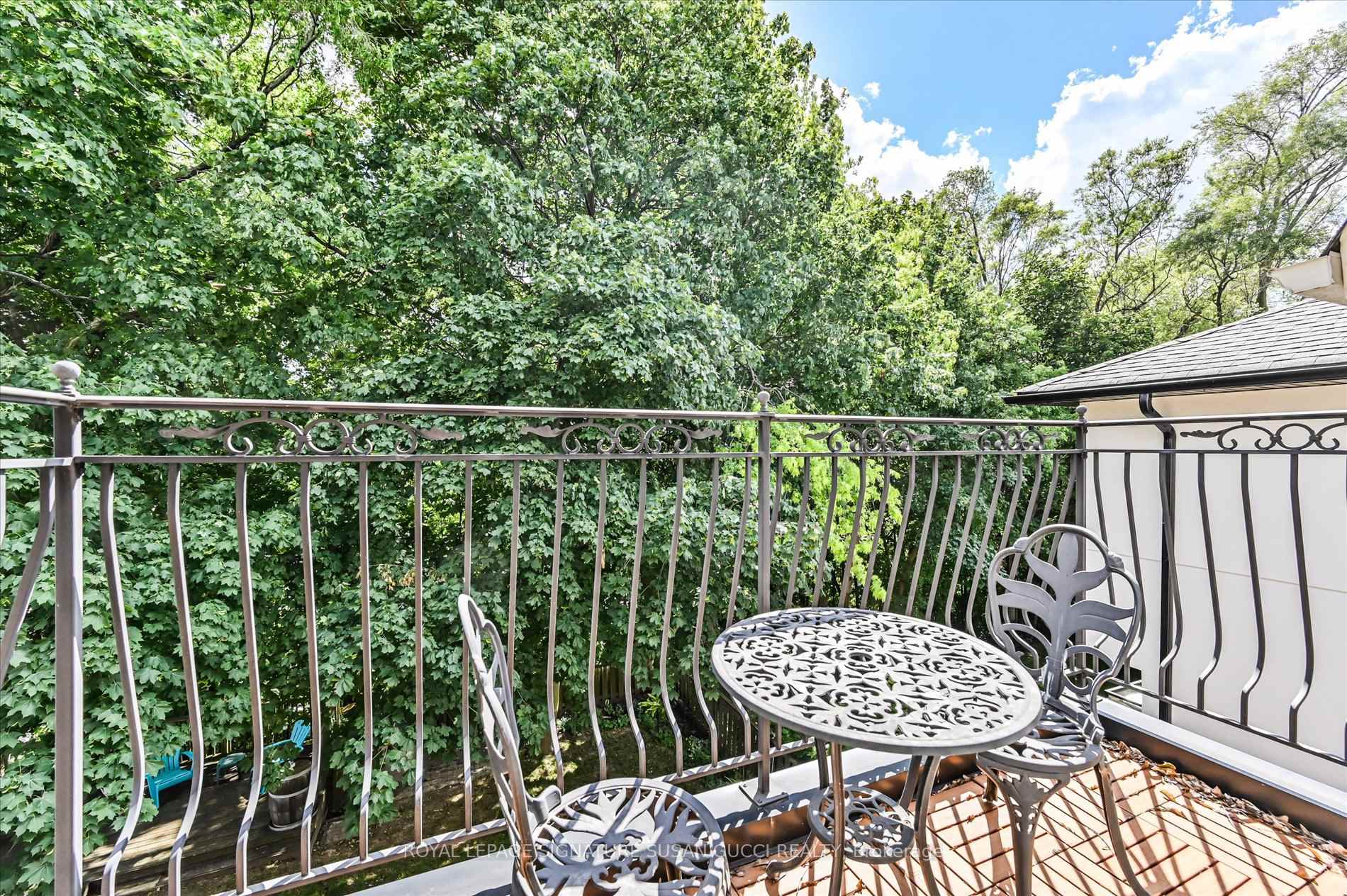 Photo 29 of 49 Ferris Road, Toronto, O'Connor-Parkview — HOMEH