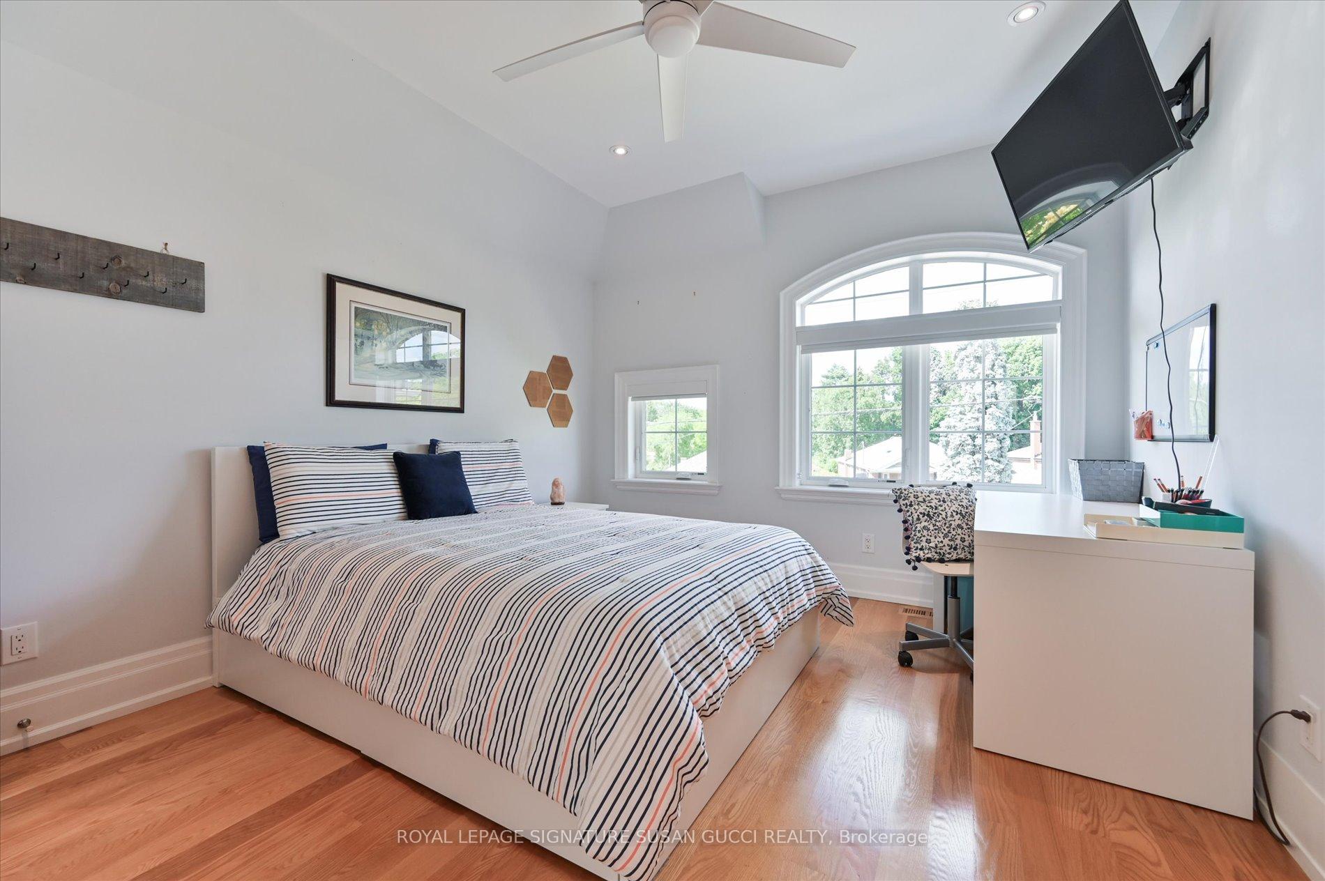 Photo 35 of 49 Ferris Road, Toronto, O'Connor-Parkview — HOMEH