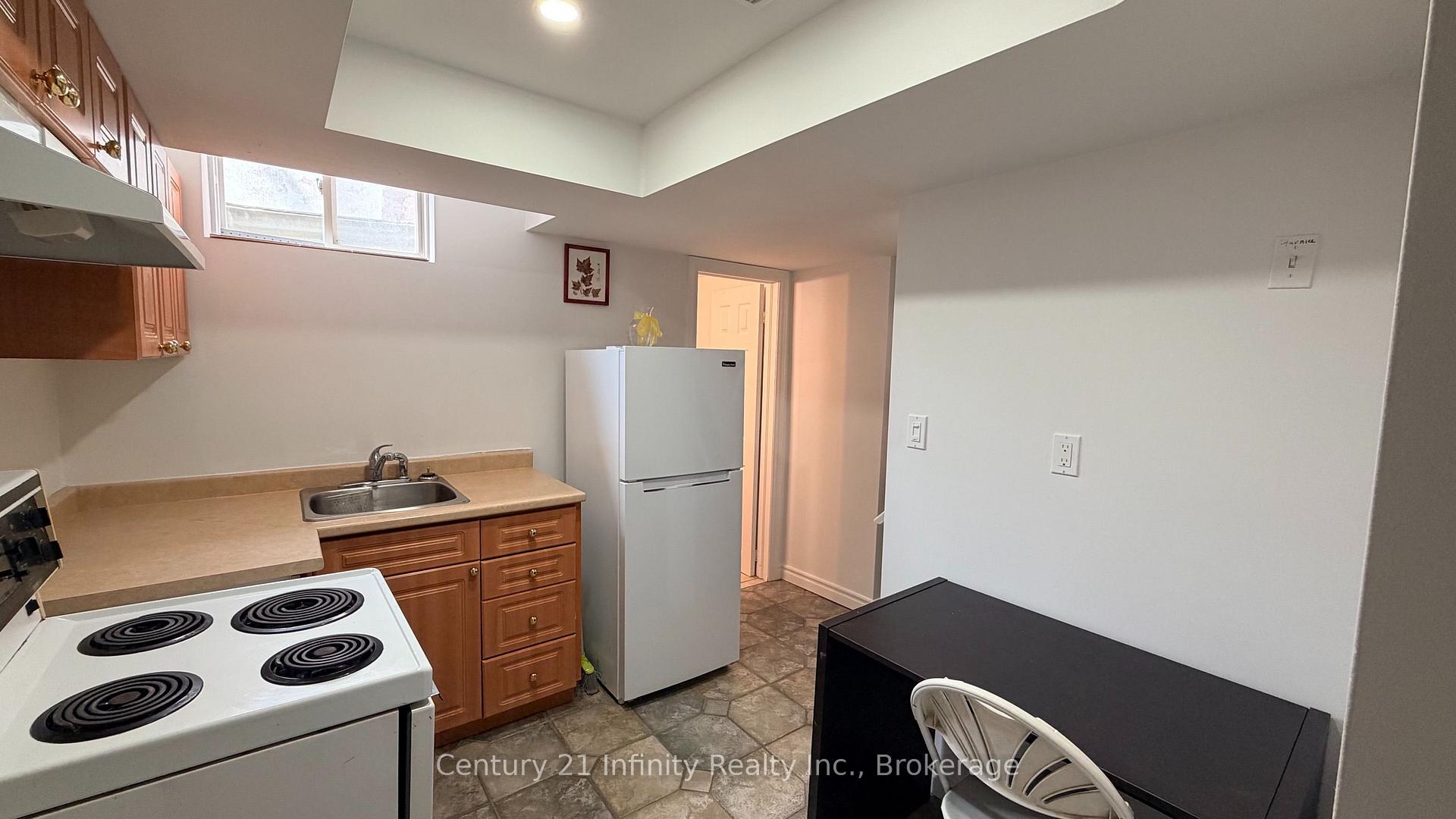 Photo 9 of Unit Basement, 5 Dusk Owl Drive, Scarborough, Rouge — HOMEH