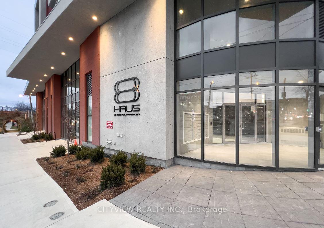 Front of Unit 602, 2433 Dufferin Street