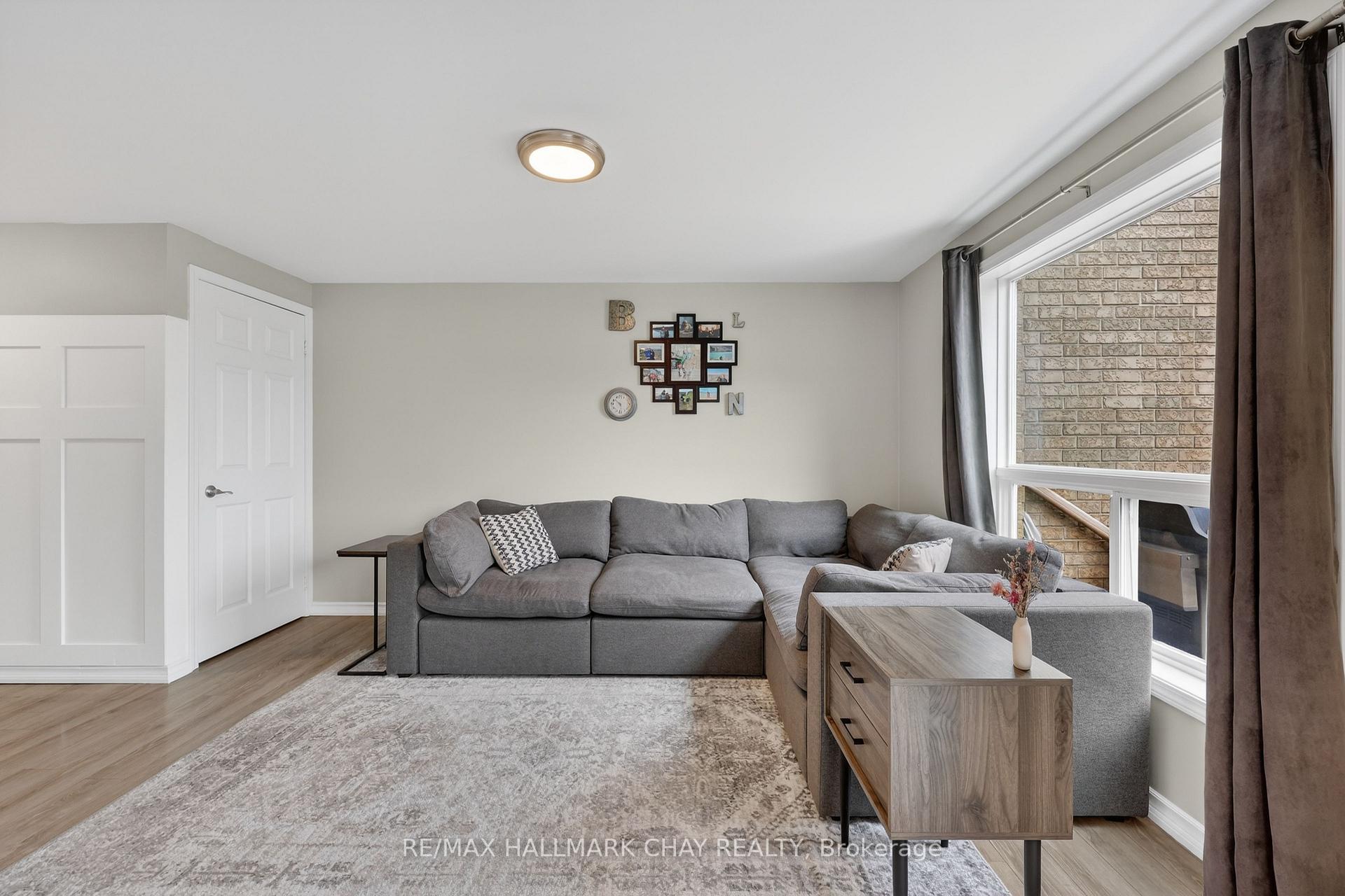 Photo 7 of 2057 Osbond Road, Innisfil, Alcona — HOMEH