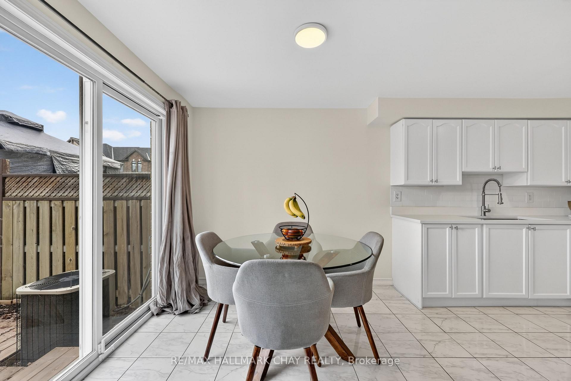 Photo 9 of 2057 Osbond Road, Innisfil, Alcona — HOMEH