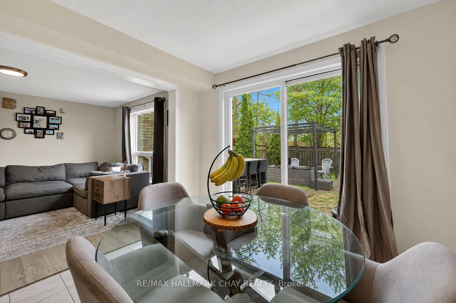 Photo 11 of 2057 Osbond Road, Innisfil, Alcona — HOMEH