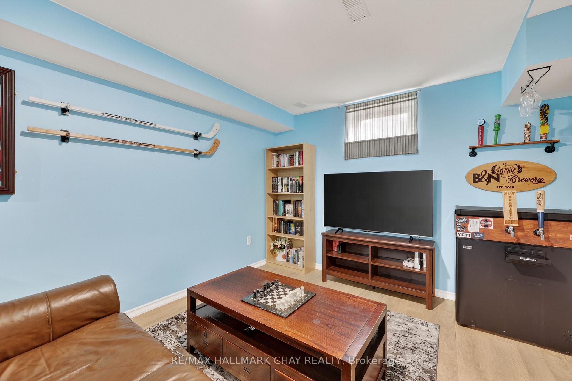 Photo 25 of 2057 Osbond Road, Innisfil, Alcona — HOMEH