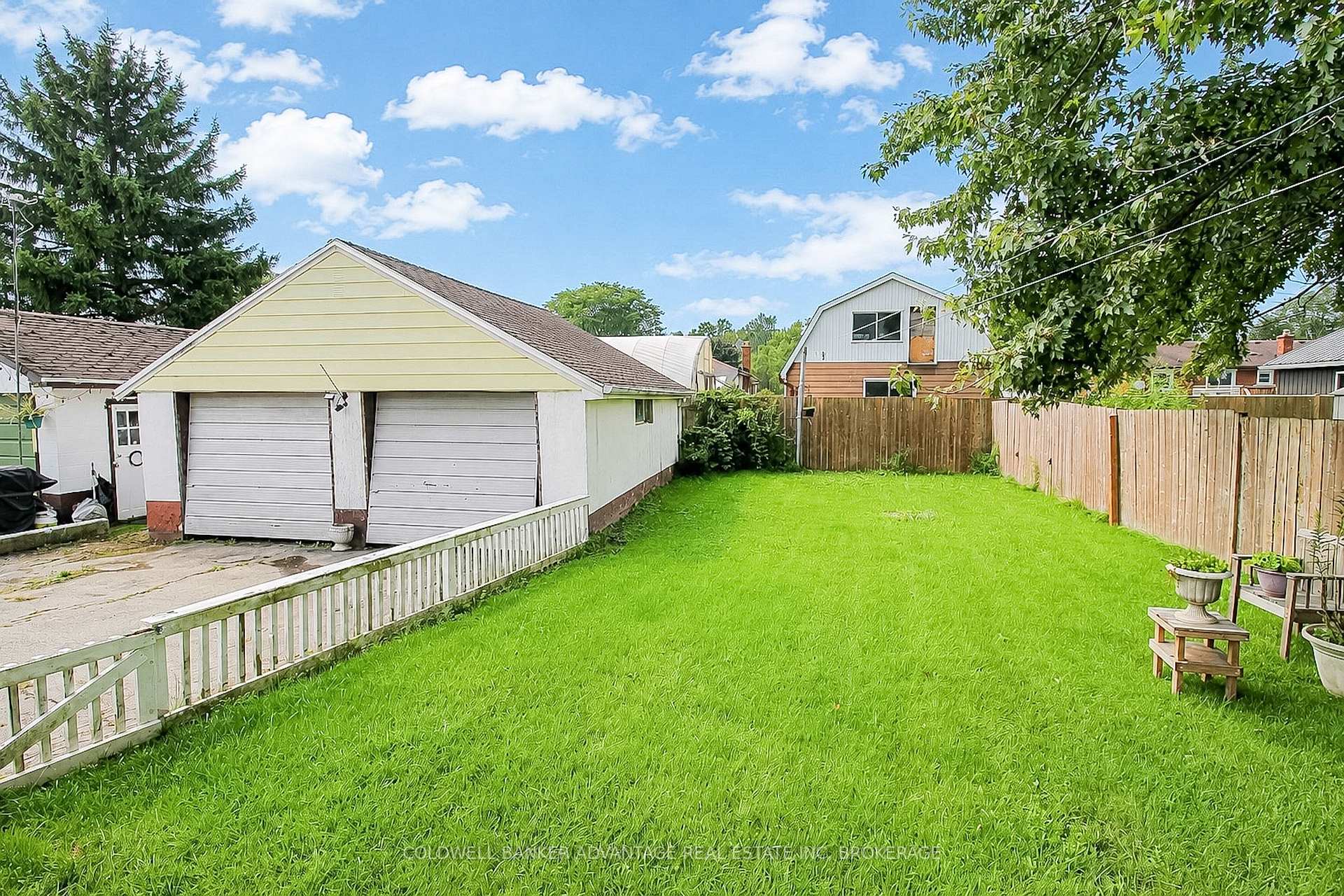 Photo 31 of 28 Marshall Avenue, Welland, Broadway — HOMEH
