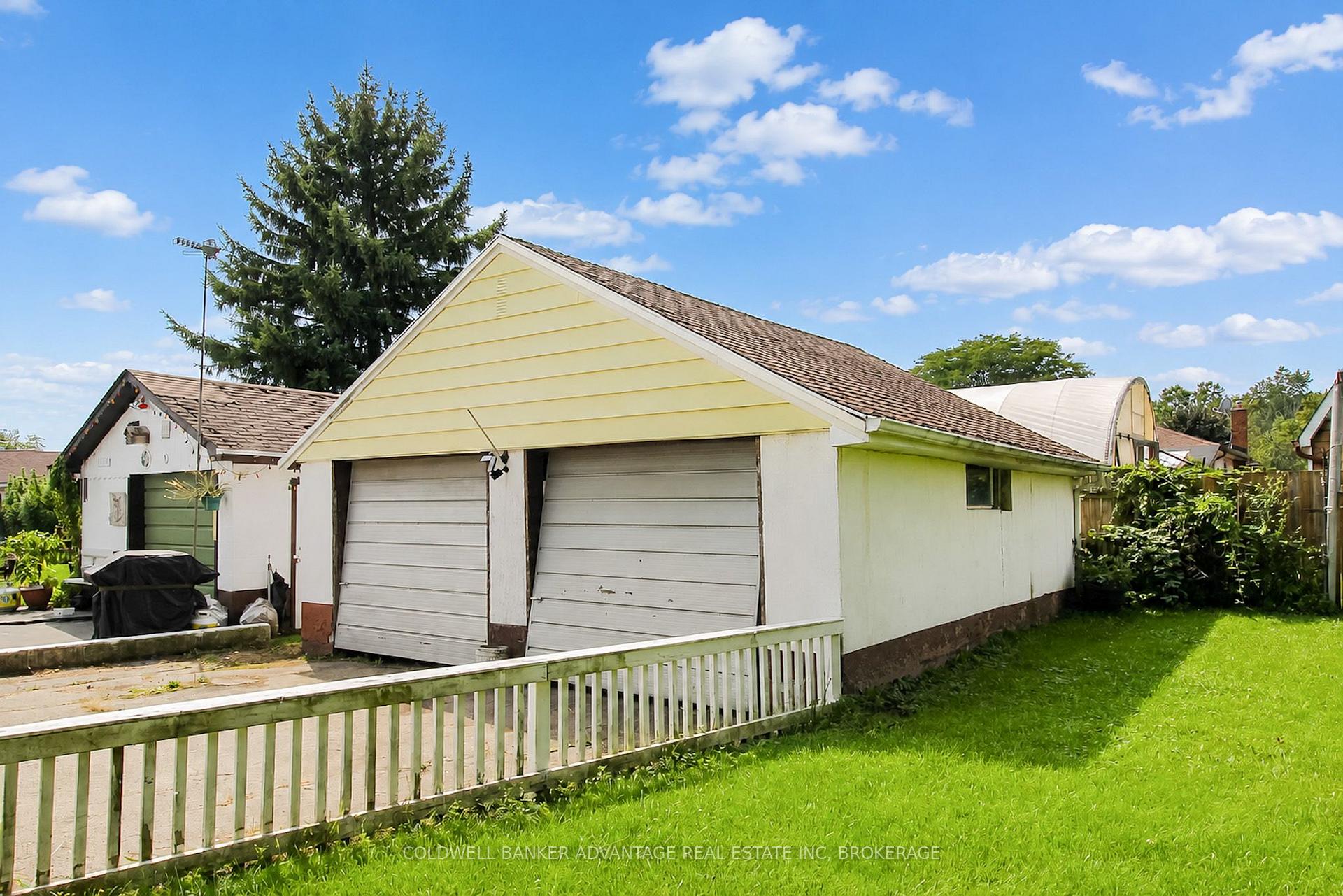 Photo 33 of 28 Marshall Avenue, Welland, Broadway — HOMEH