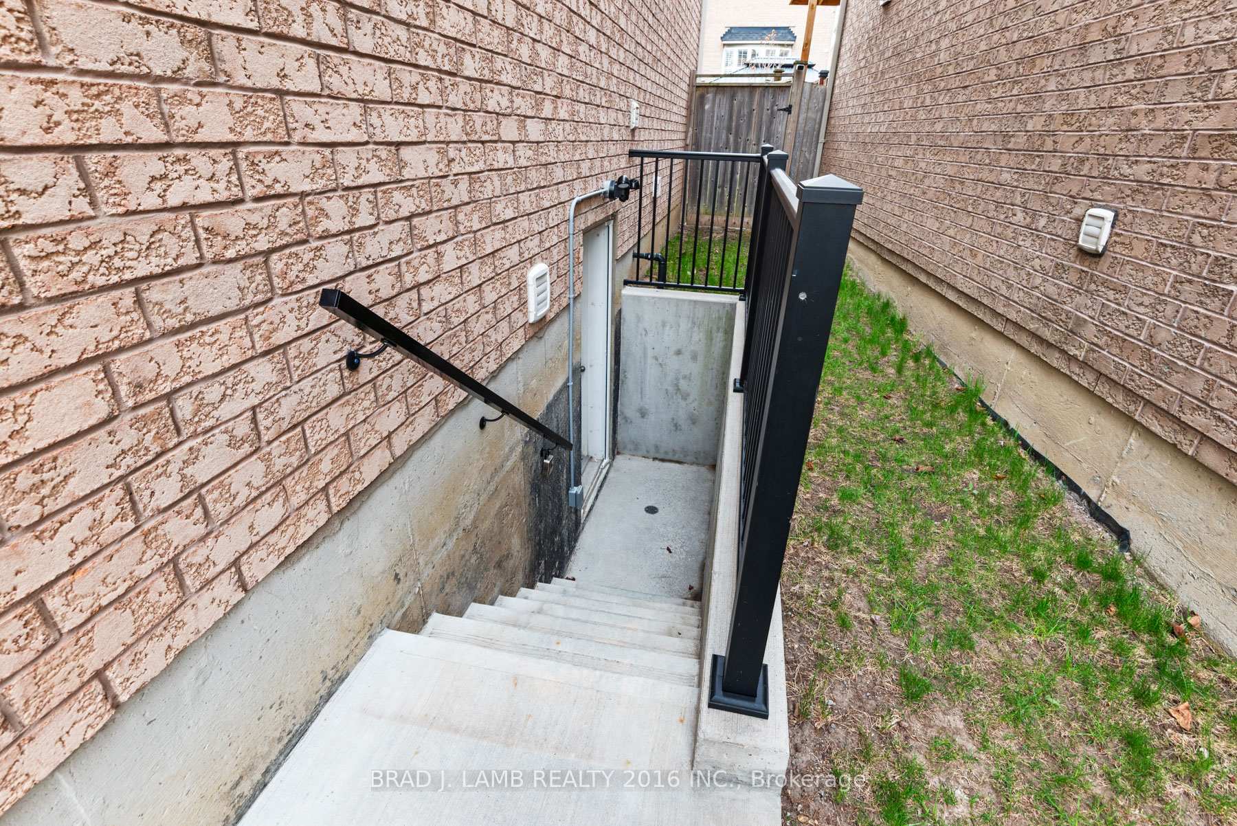 Photo 5 of Unit Basement, 3 Hearson Street, Ajax, Northeast Ajax — HOMEH