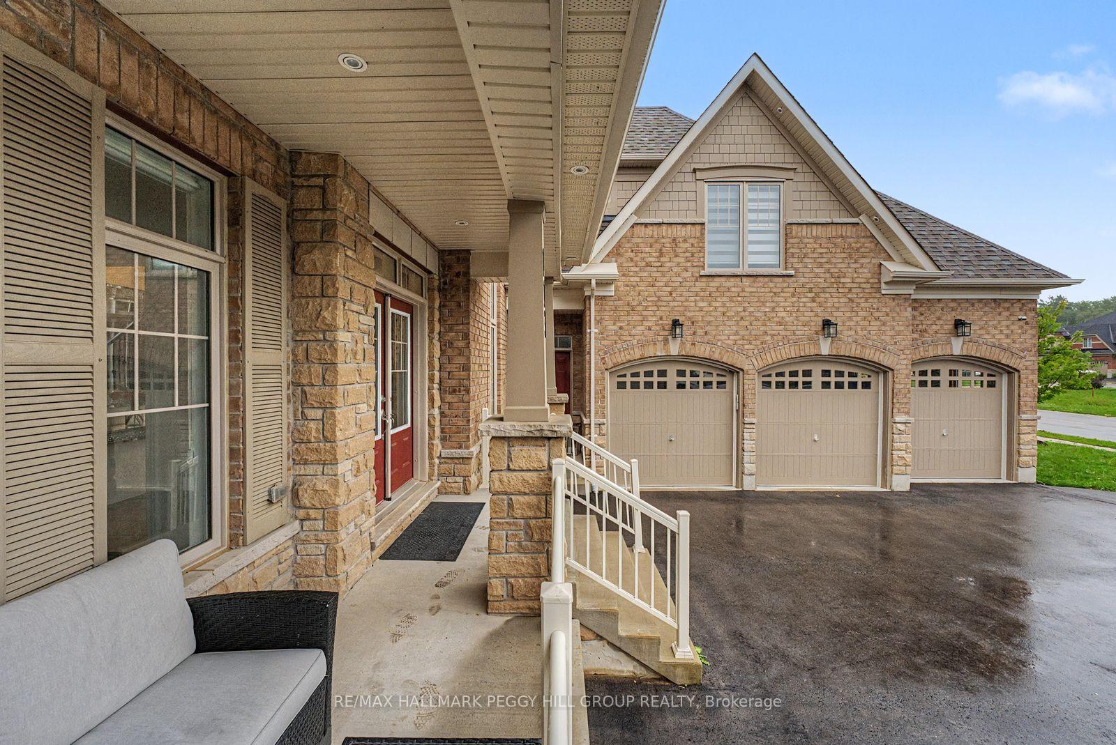 Photo 2 of 113 Rugman Crescent, Springwater, Centre Vespra — HOMEH