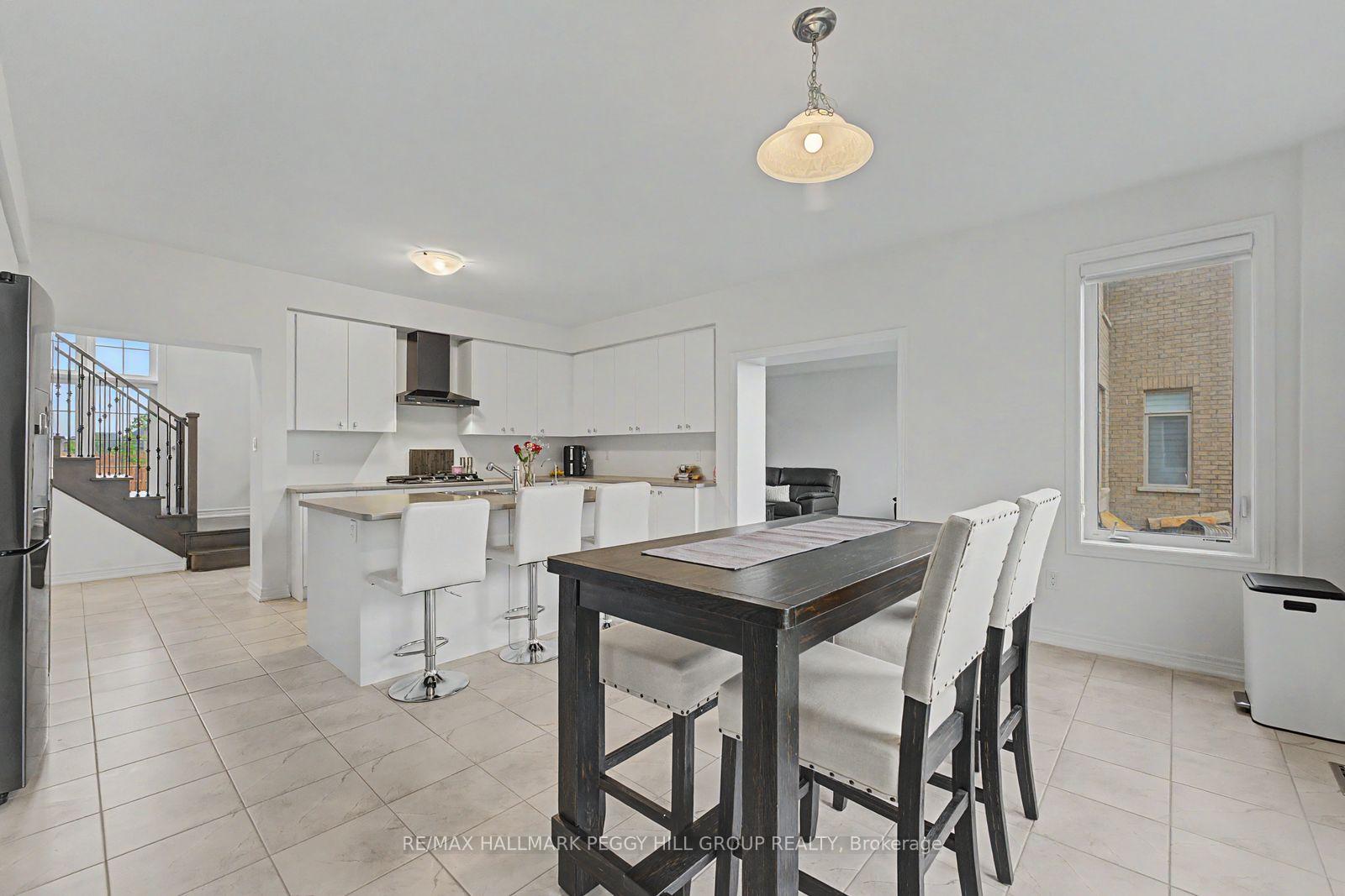 Photo 7 of 113 Rugman Crescent, Springwater, Centre Vespra — HOMEH