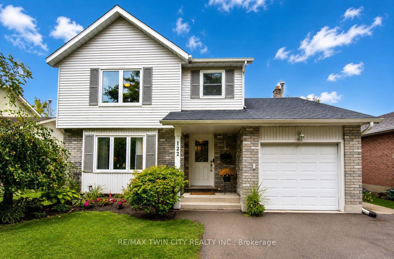 Photo 1 of 122 Bier Crescent, Wilmot, New Hamburg — HOMEH