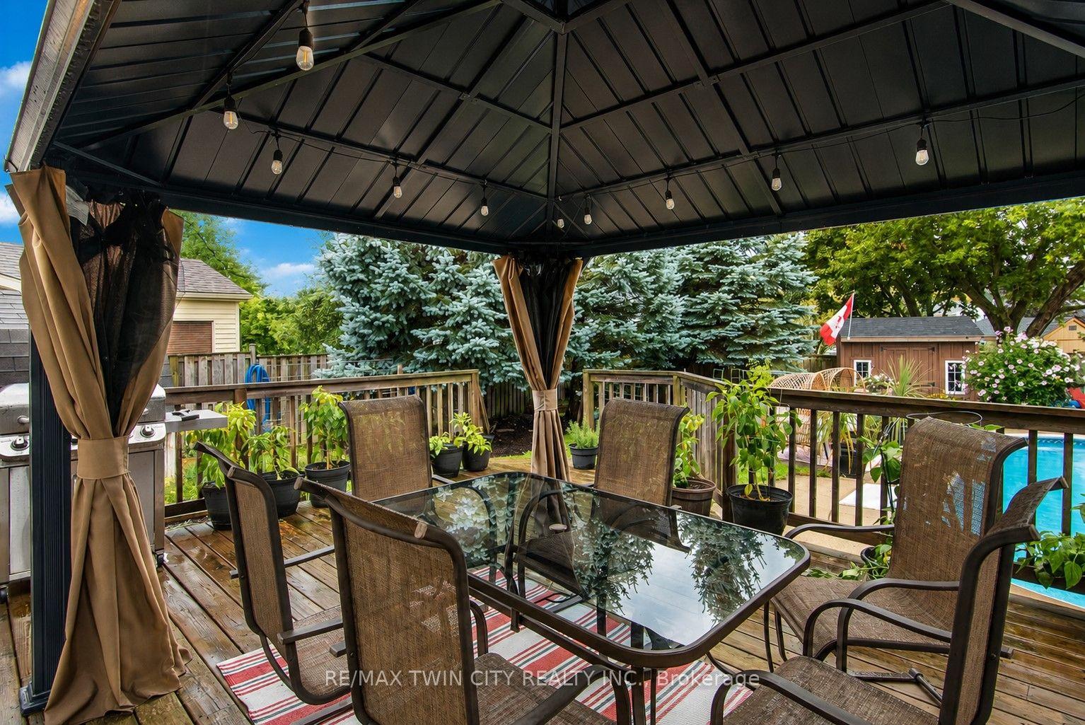Photo 44 of 122 Bier Crescent, Wilmot, New Hamburg — HOMEH