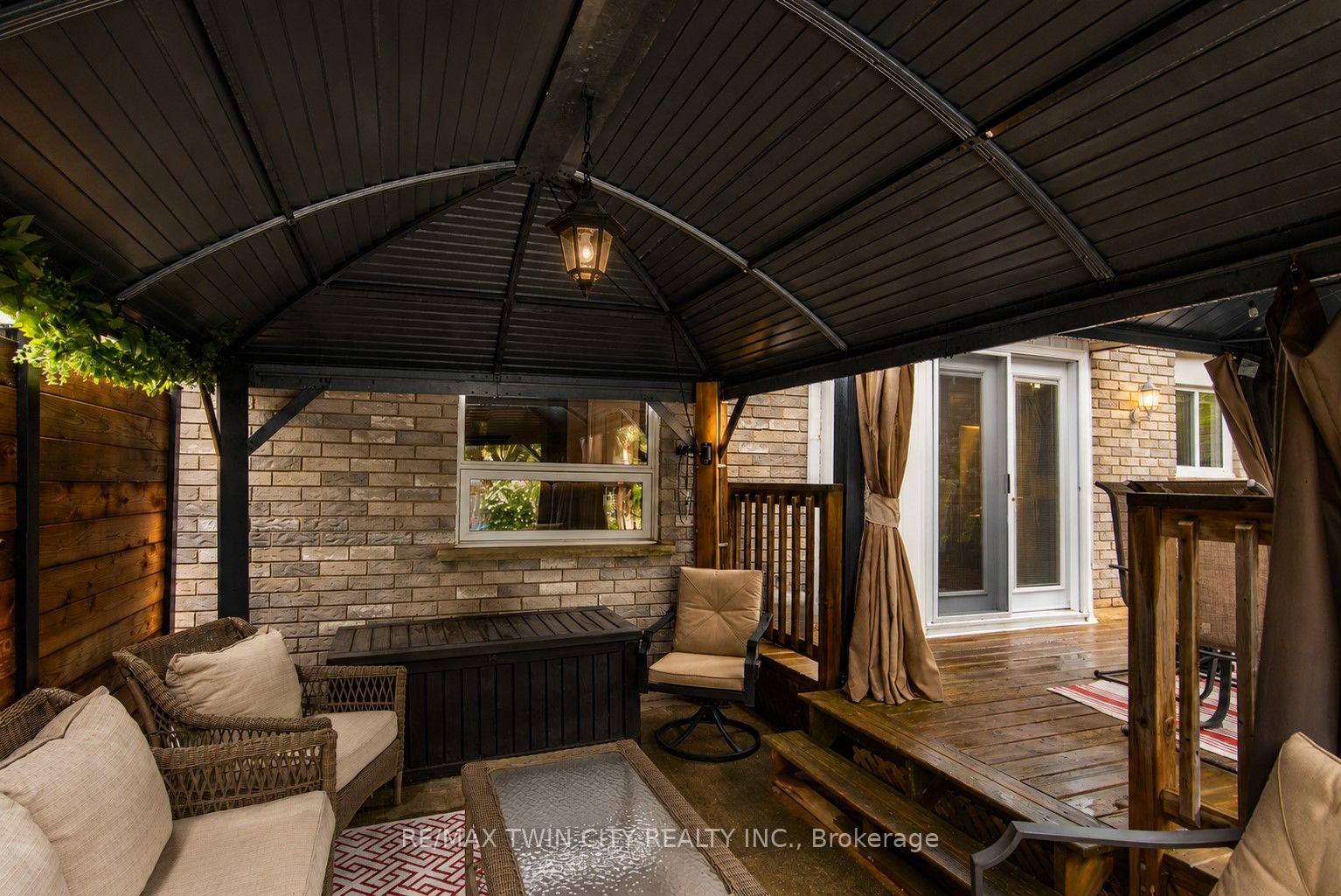 Photo 45 of 122 Bier Crescent, Wilmot, New Hamburg — HOMEH