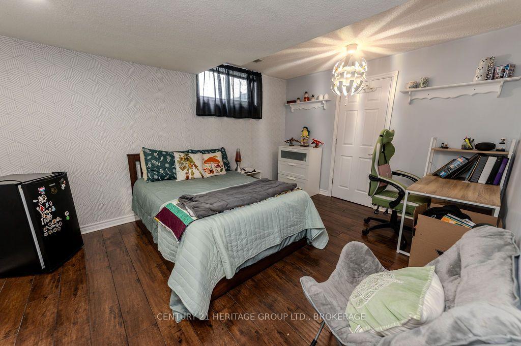 Photo 31 of 1103 Crossfield Avenue, Kingston, City Northwest — HOMEH