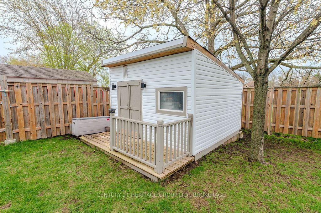 Photo 39 of 1103 Crossfield Avenue, Kingston, City Northwest — HOMEH
