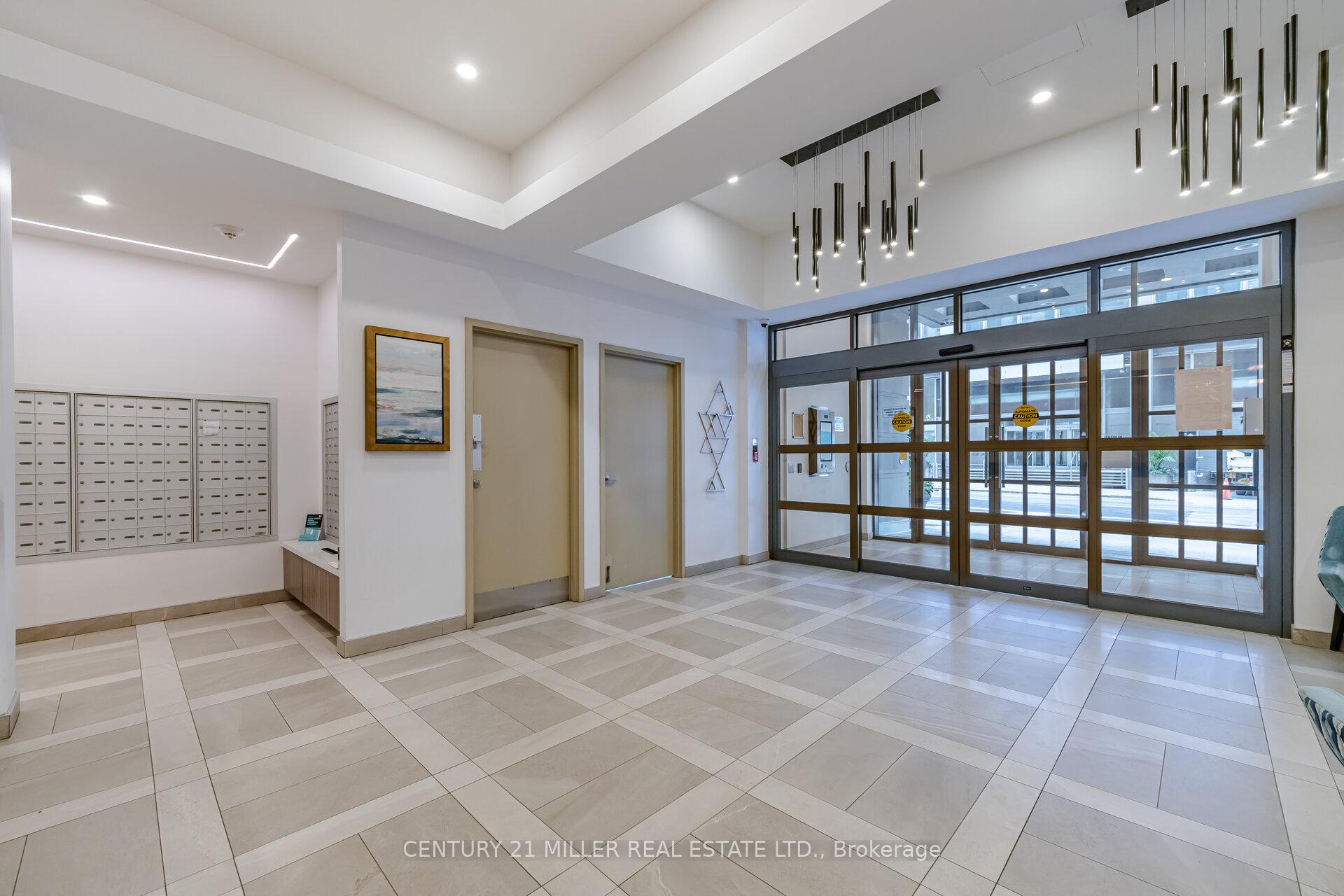 Photo 3 of Unit -12, 140 Simcoe Road, Toronto, Waterfront Communities — HOMEH