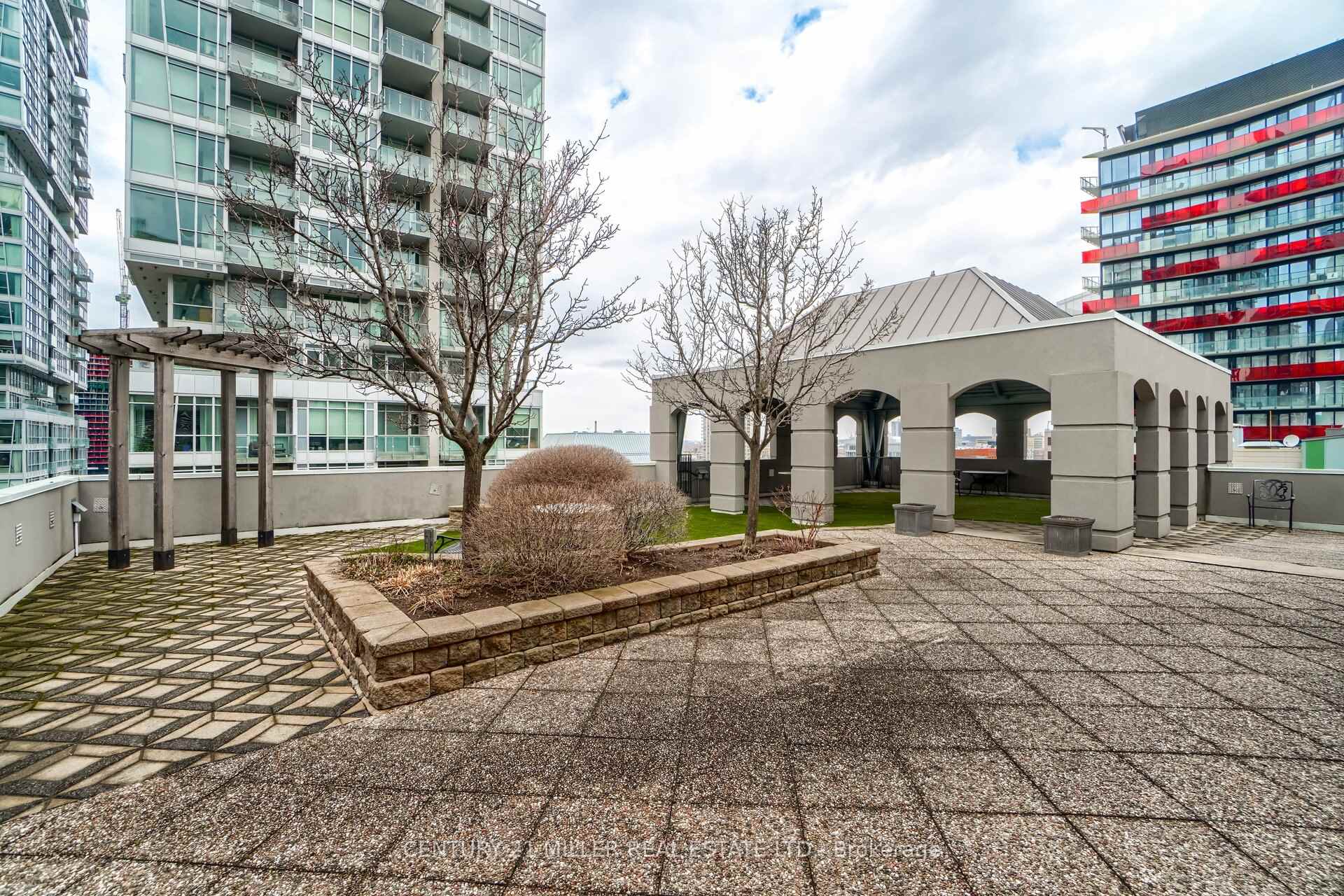 Photo 34 of Unit -12, 140 Simcoe Road, Toronto, Waterfront Communities — HOMEH