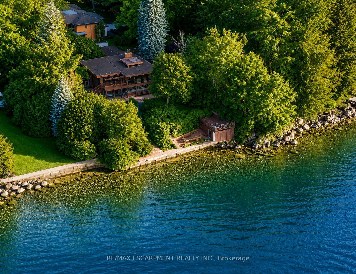 Photo 2 of 10 Brookfield Road, Oakville, Central — HOMEH