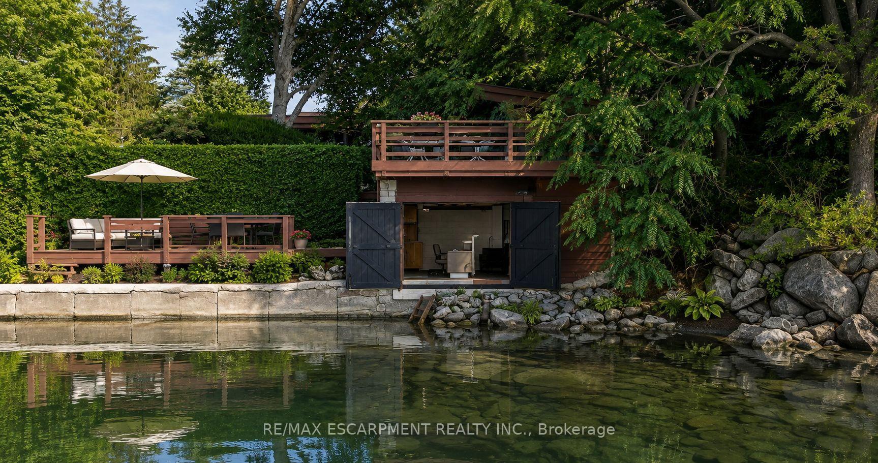 Photo 5 of 10 Brookfield Road, Oakville, Central — HOMEH