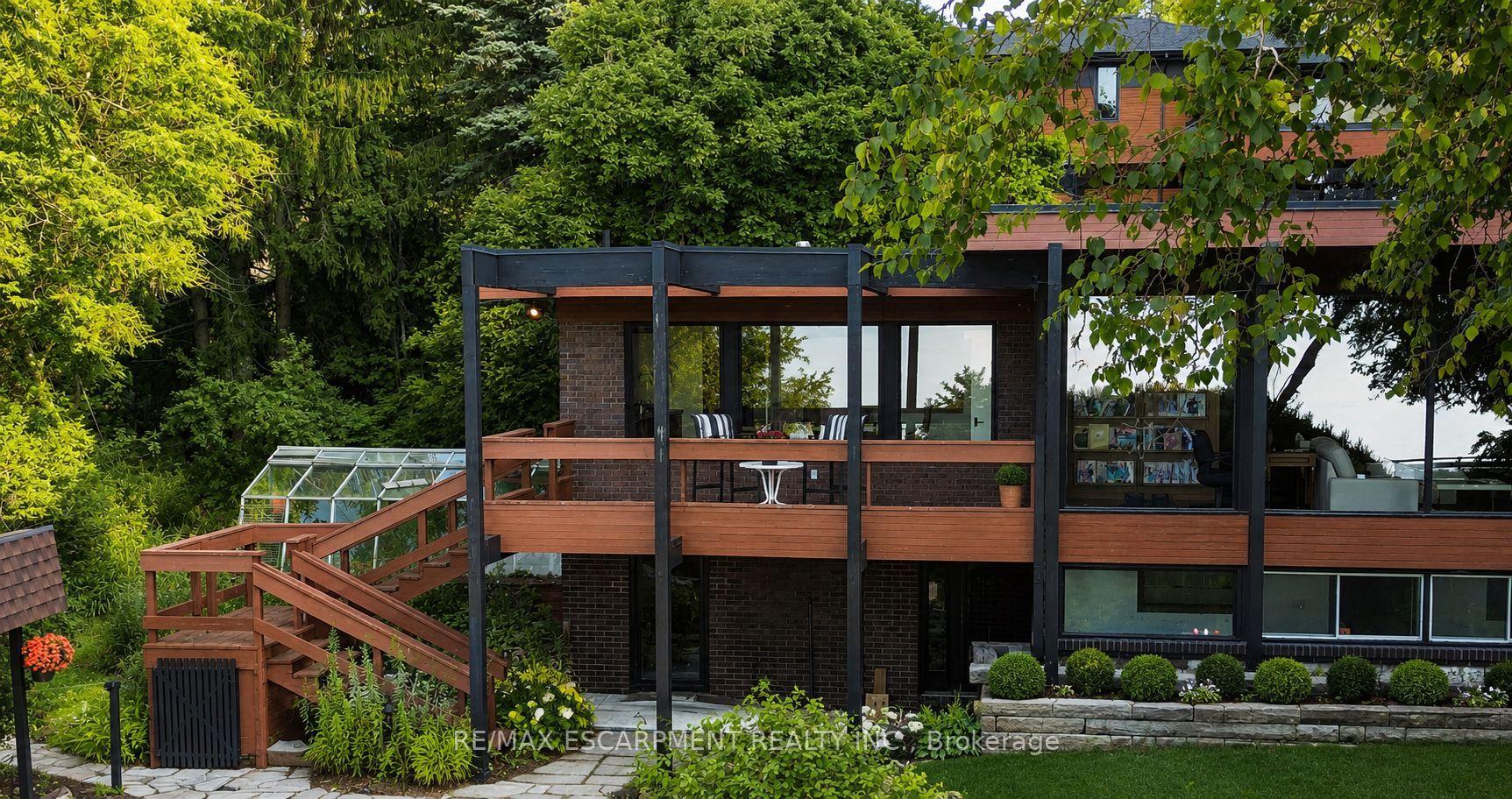 Photo 6 of 10 Brookfield Road, Oakville, Central — HOMEH