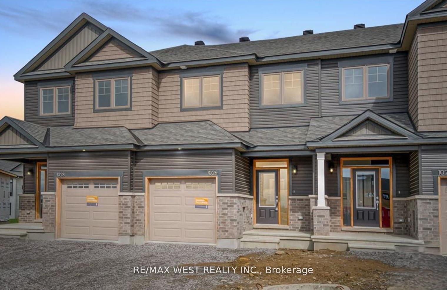 Photo 2 of 1026 Kijik Crescent, Ottawa, Blossom Park/Kemp Park/Findlay Creek — HOMEH
