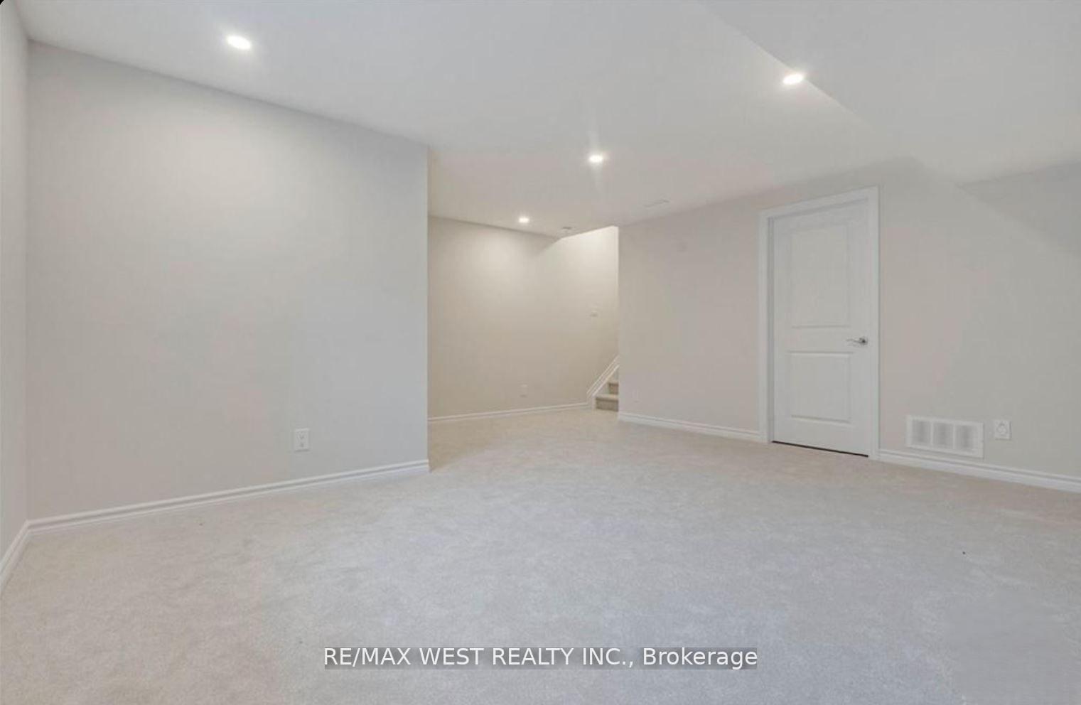 Photo 24 of 1026 Kijik Crescent, Ottawa, Blossom Park/Kemp Park/Findlay Creek — HOMEH